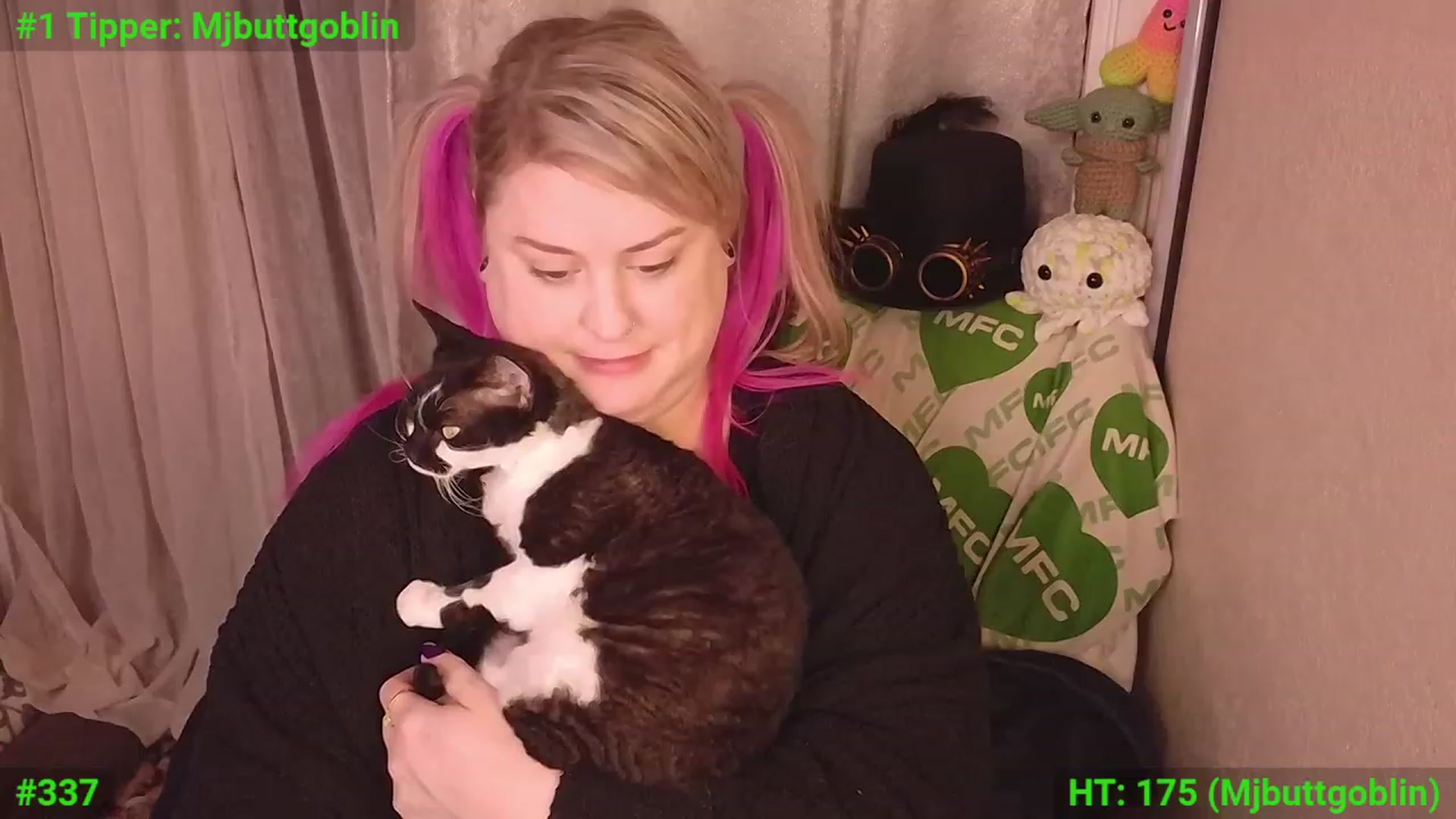 Gallery image thumbnail from mari_jae's myfreecams stream on, 01/10/2024, 07:31 image 17 of 20
