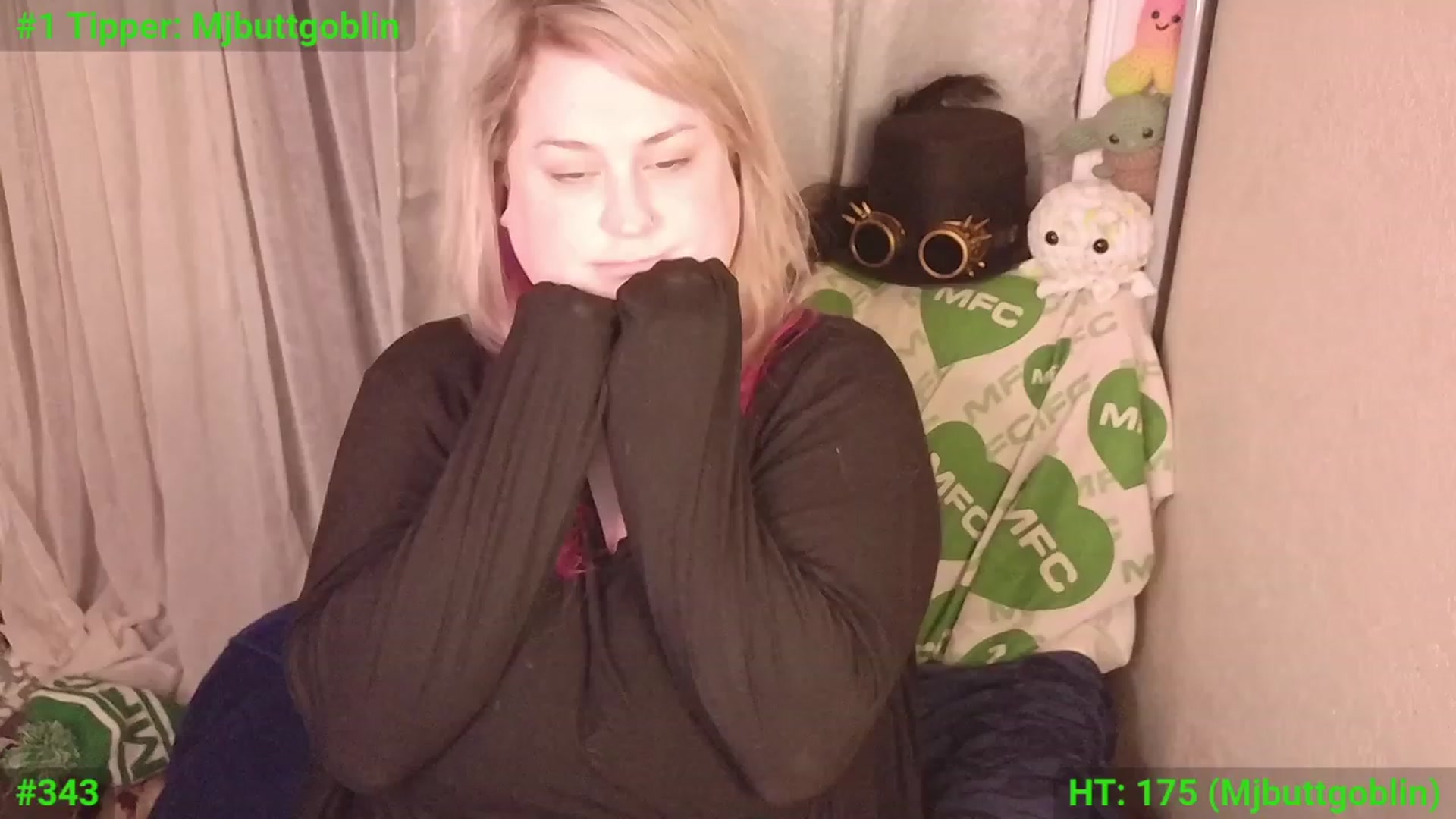 Gallery image thumbnail from mari_jae's myfreecams stream on, 01/11/2024, 08:55 image 17 of 20