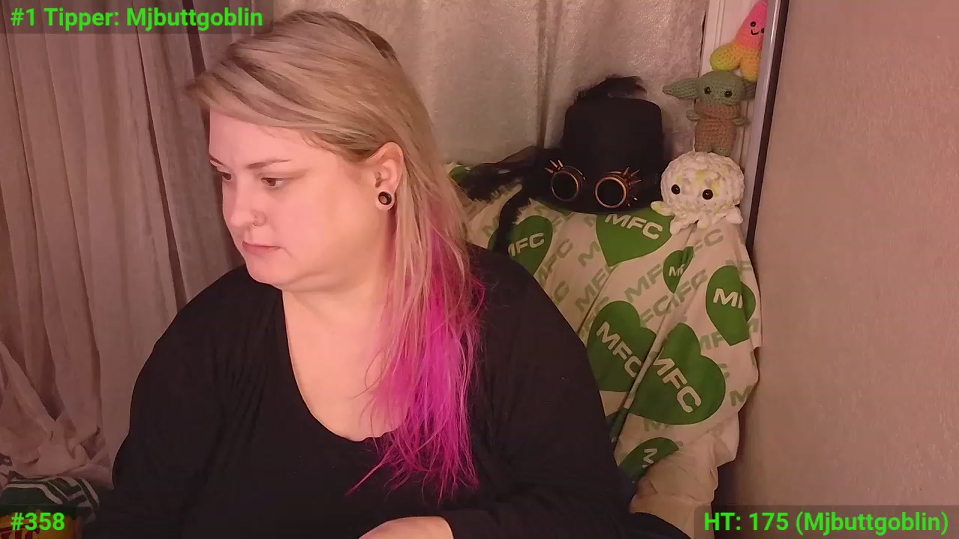 Gallery image thumbnail from mari_jae's myfreecams stream on, 01/11/2024, 08:55 image 7 of 20