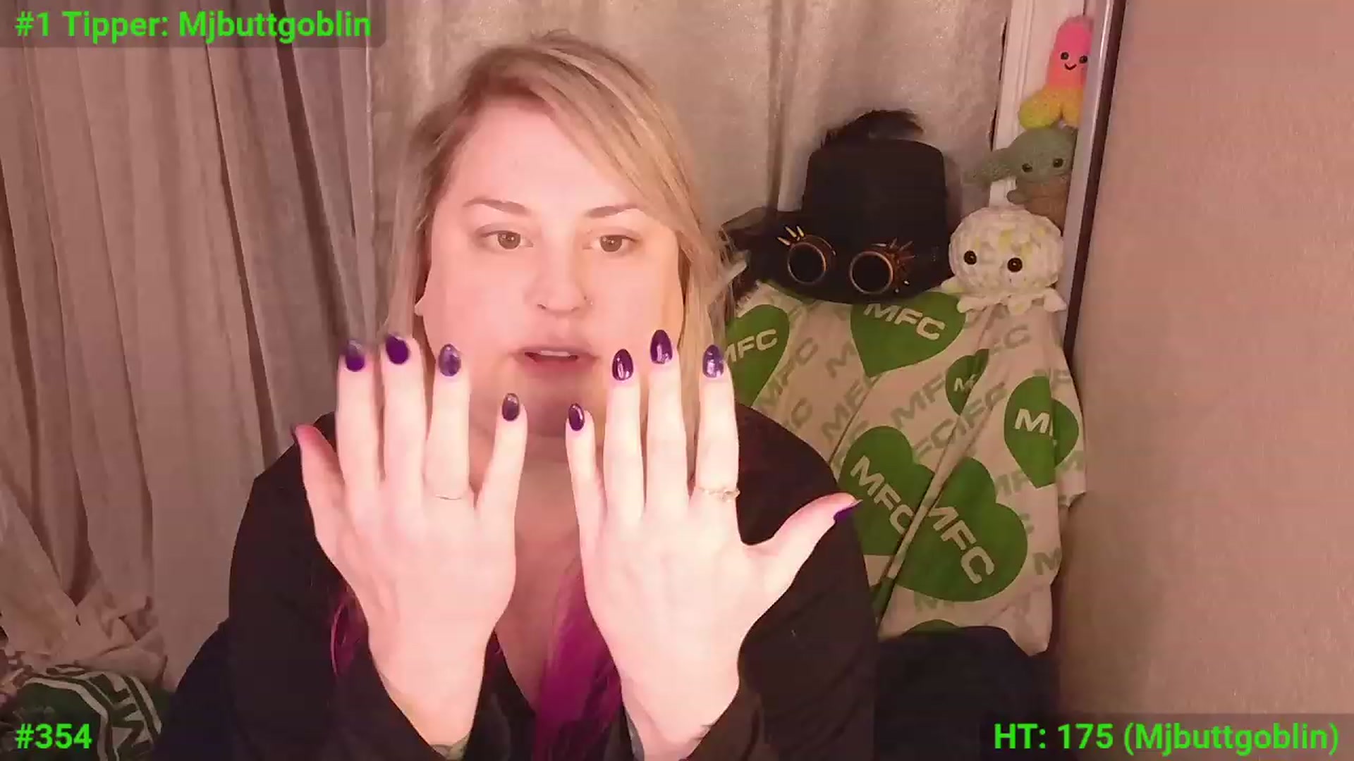 Gallery image thumbnail from mari_jae's myfreecams stream on, 01/11/2024, 08:55 image 12 of 20