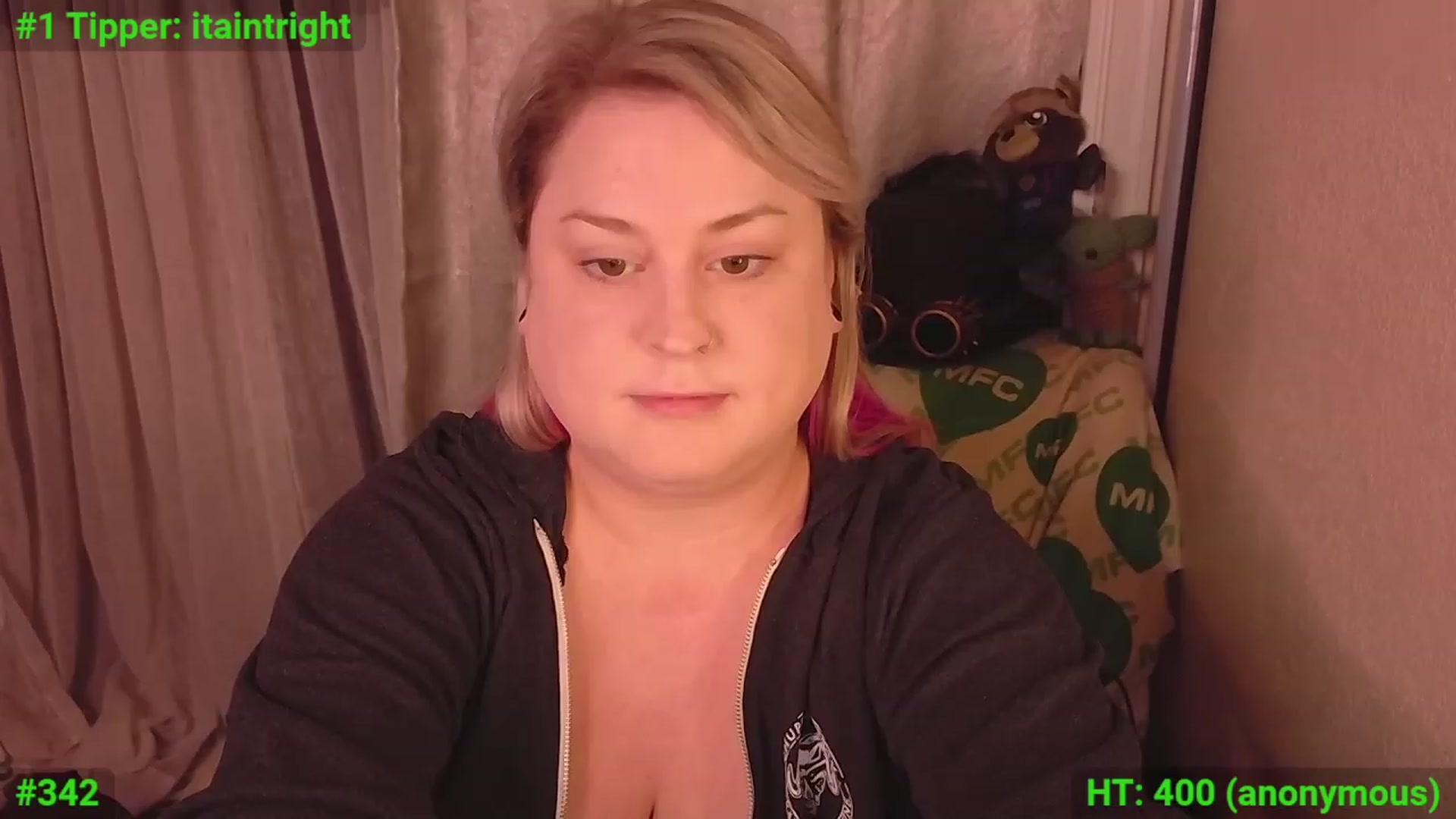 Gallery image thumbnail from mari_jae's myfreecams stream on, 01/14/2024, 05:01 image 6 of 20