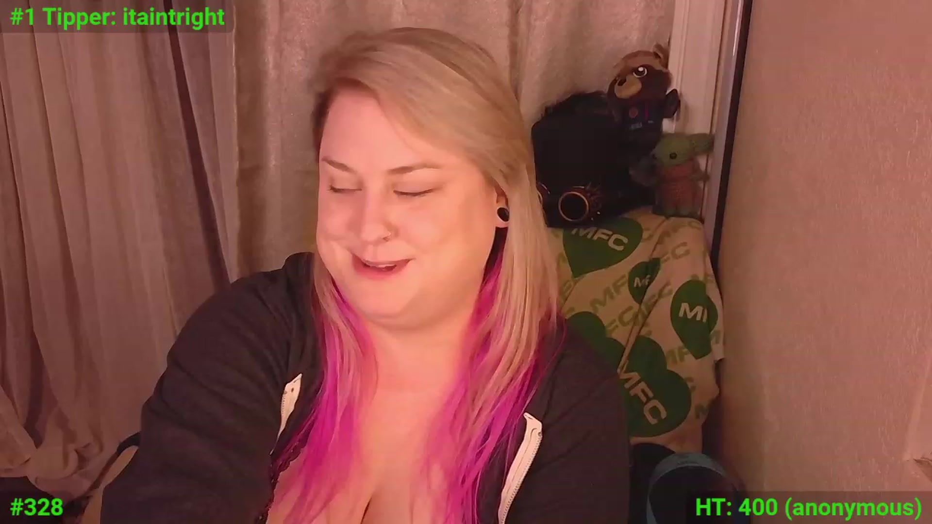 Gallery image thumbnail from mari_jae's myfreecams stream on, 01/14/2024, 08:52 image 2 of 20