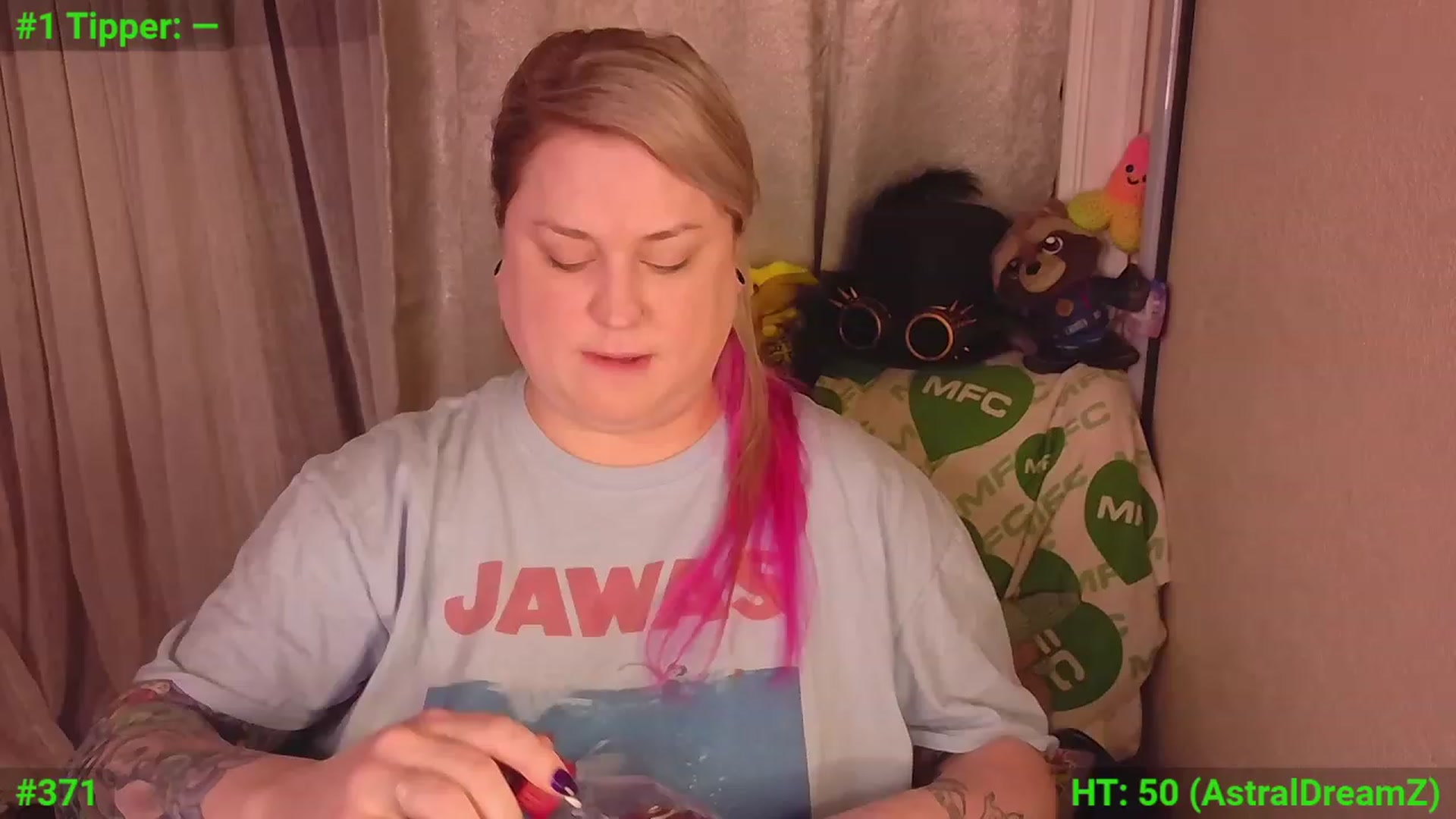 Gallery image thumbnail from mari_jae's myfreecams stream on, 01/15/2024, 08:02 image 1 of 20