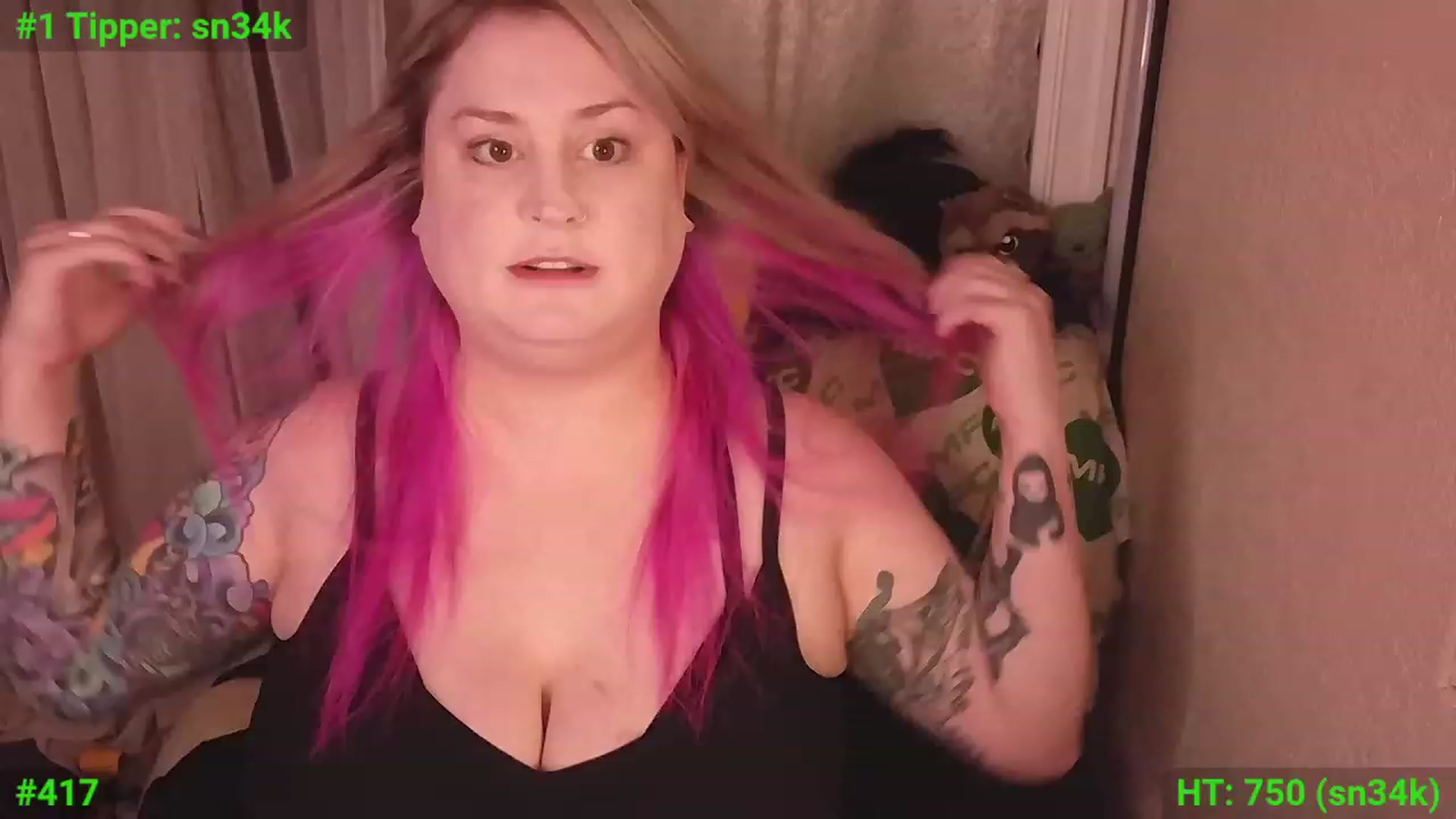 Gallery image thumbnail from mari_jae's myfreecams stream on, 01/19/2024, 08:11 image 4 of 20