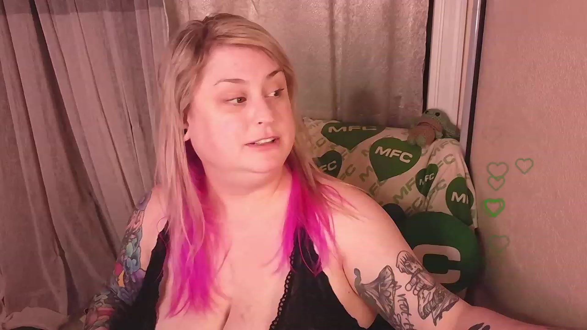 Gallery image thumbnail from mari_jae's myfreecams stream on, 02/02/2024, 11:03 image 2 of 20