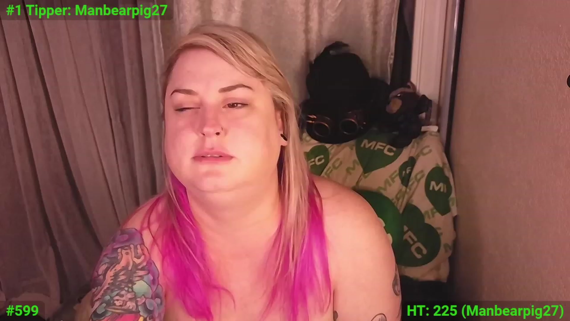 Gallery image thumbnail from mari_jae's myfreecams stream on, 02/04/2024, 10:39 image 4 of 20