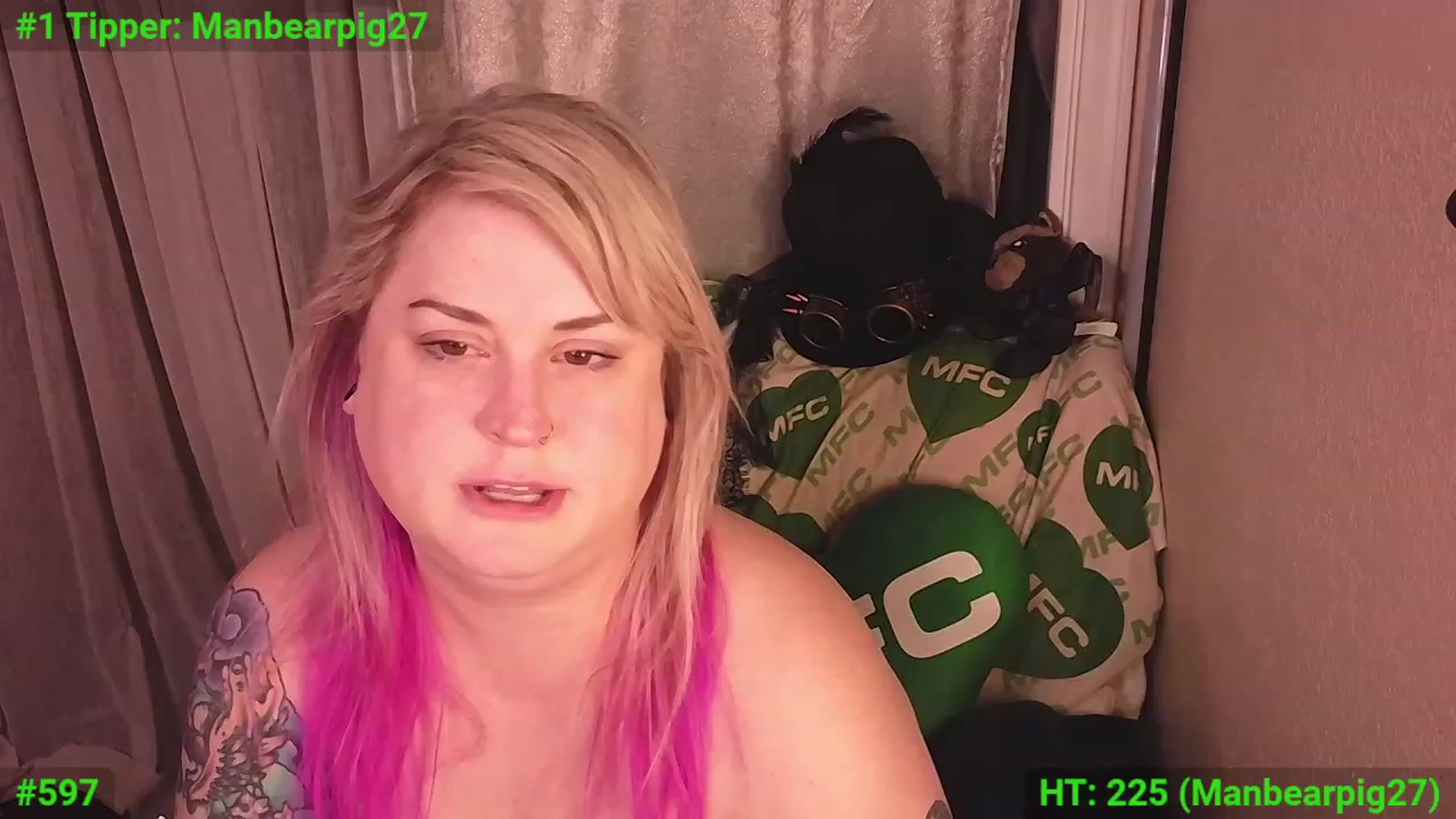 Gallery image thumbnail from mari_jae's myfreecams stream on, 02/04/2024, 10:39 image 13 of 20