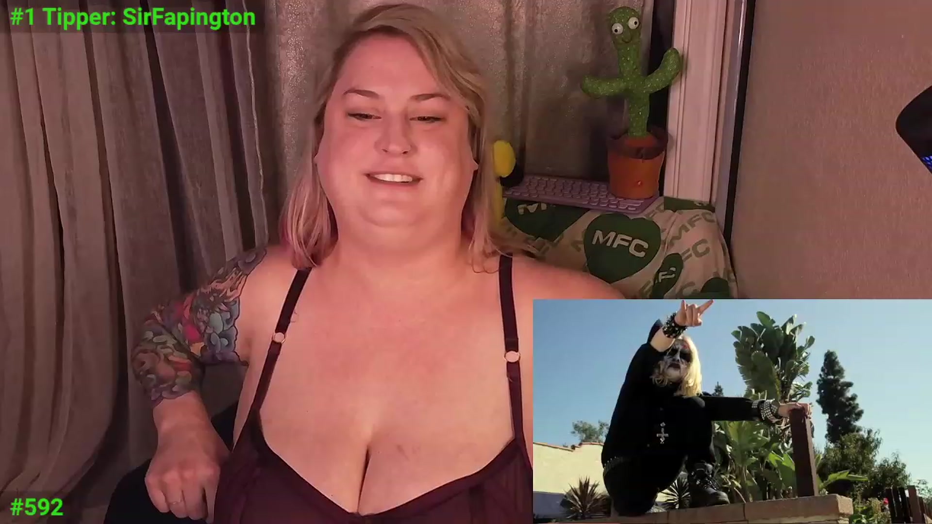 Gallery image thumbnail from mari_jae's myfreecams stream on, 02/21/2024, 08:30 image 8 of 20