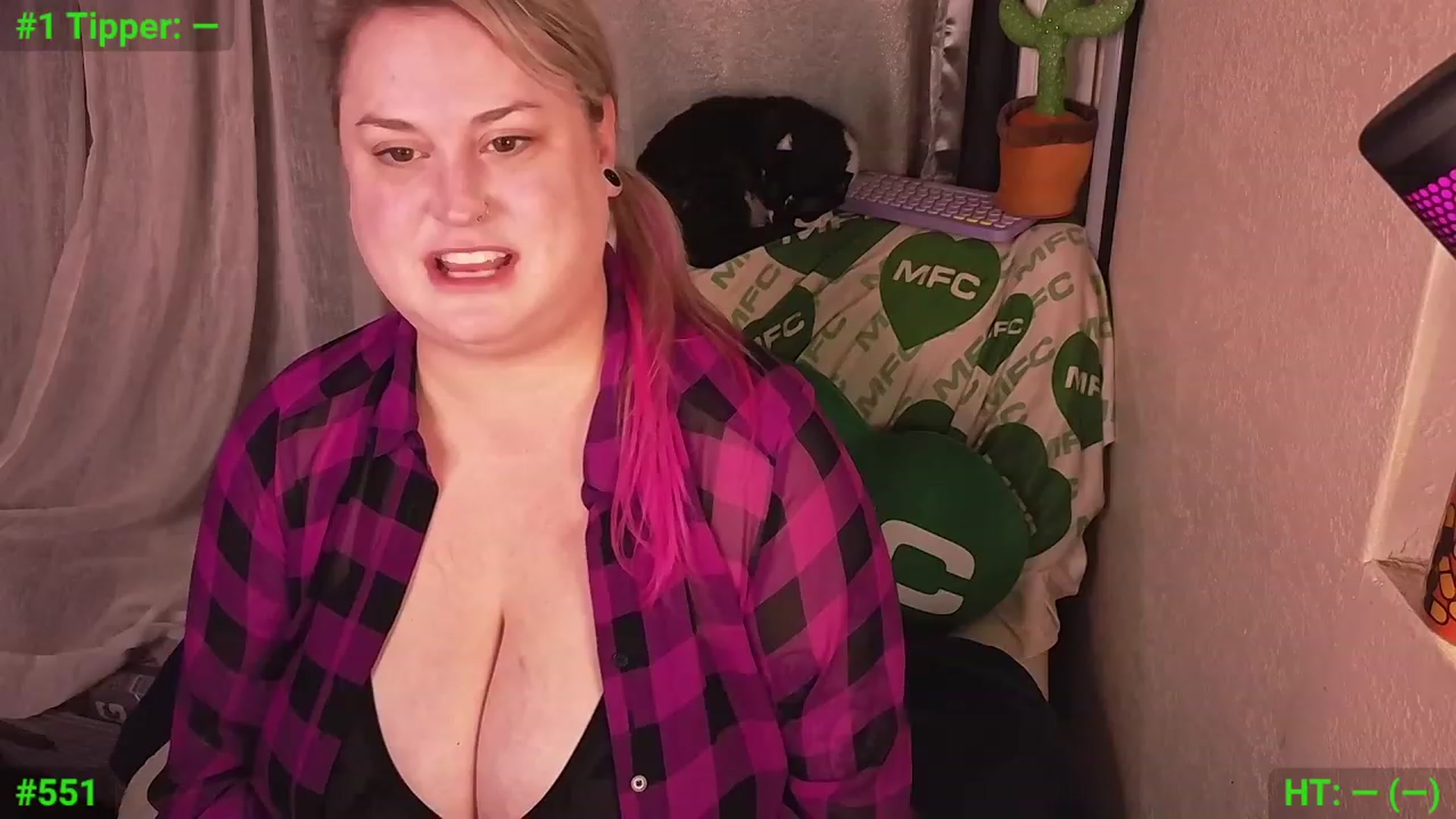 Gallery image thumbnail from mari_jae's myfreecams stream on, 02/26/2024, 09:33 image 3 of 20