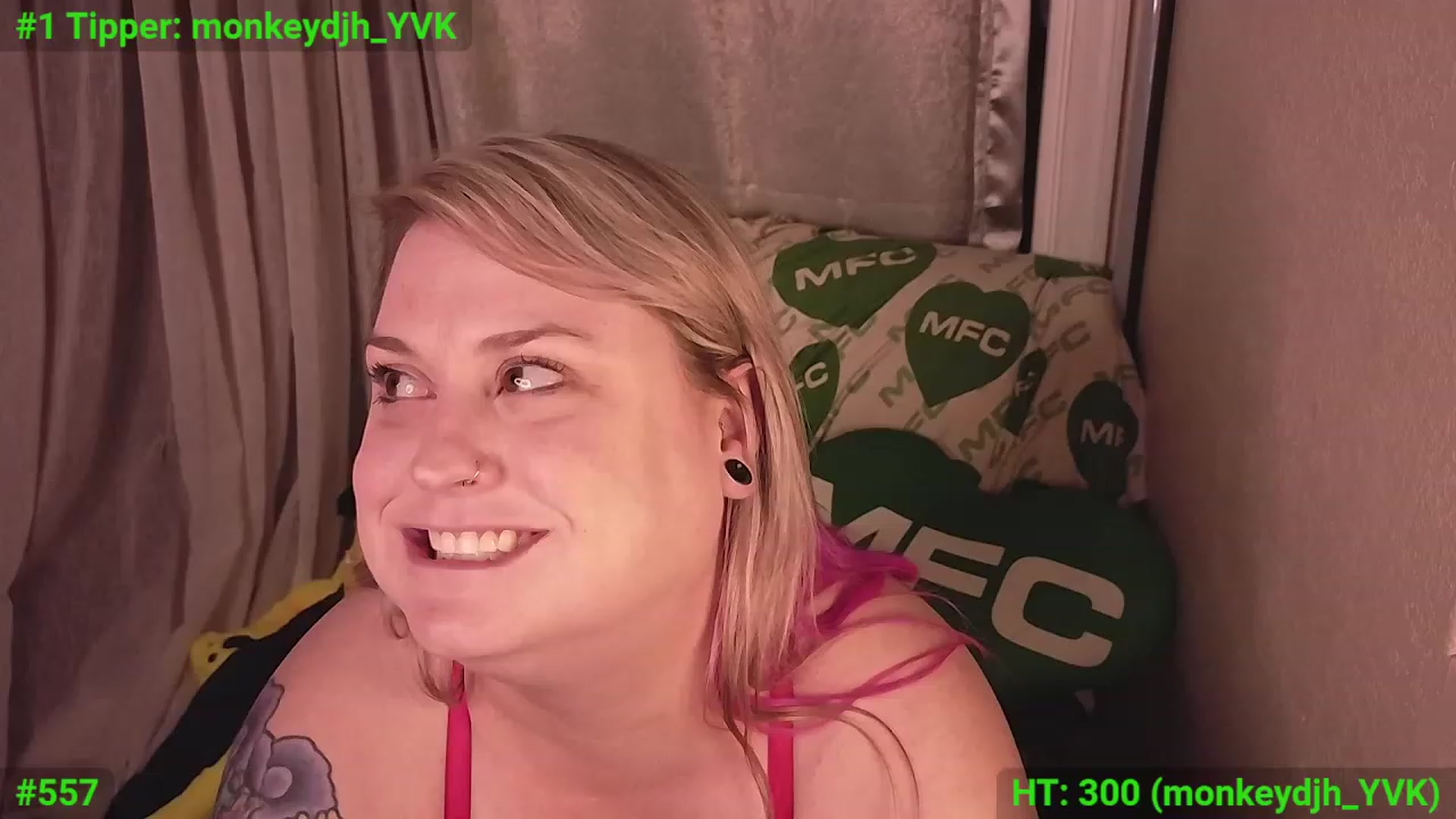 Gallery image thumbnail from mari_jae's myfreecams stream on, 03/02/2024, 10:32 image 19 of 20