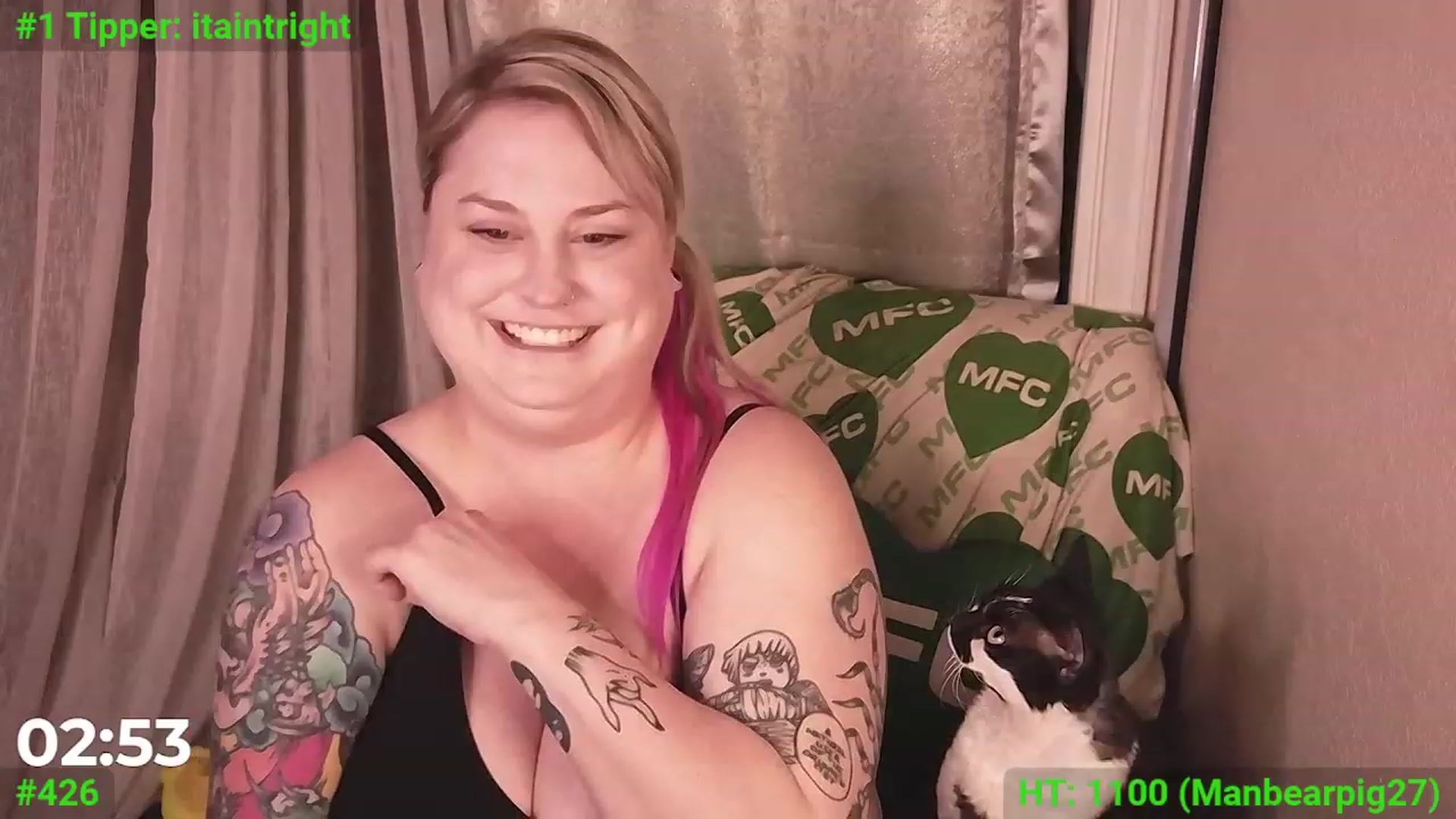 Gallery image thumbnail from mari_jae's myfreecams stream on, 03/04/2024, 07:54 image 3 of 20