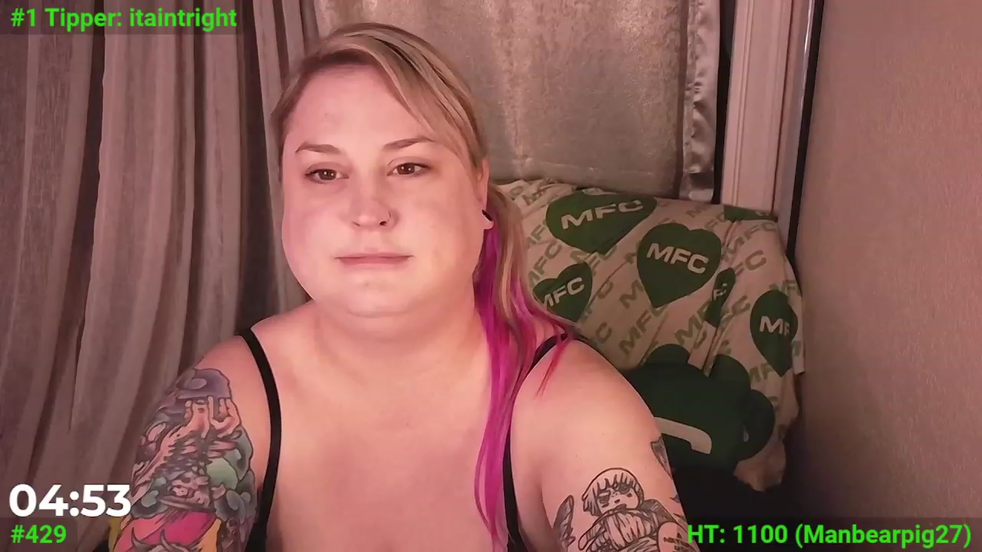 Gallery image thumbnail from mari_jae's myfreecams stream on, 03/04/2024, 07:54 image 1 of 20