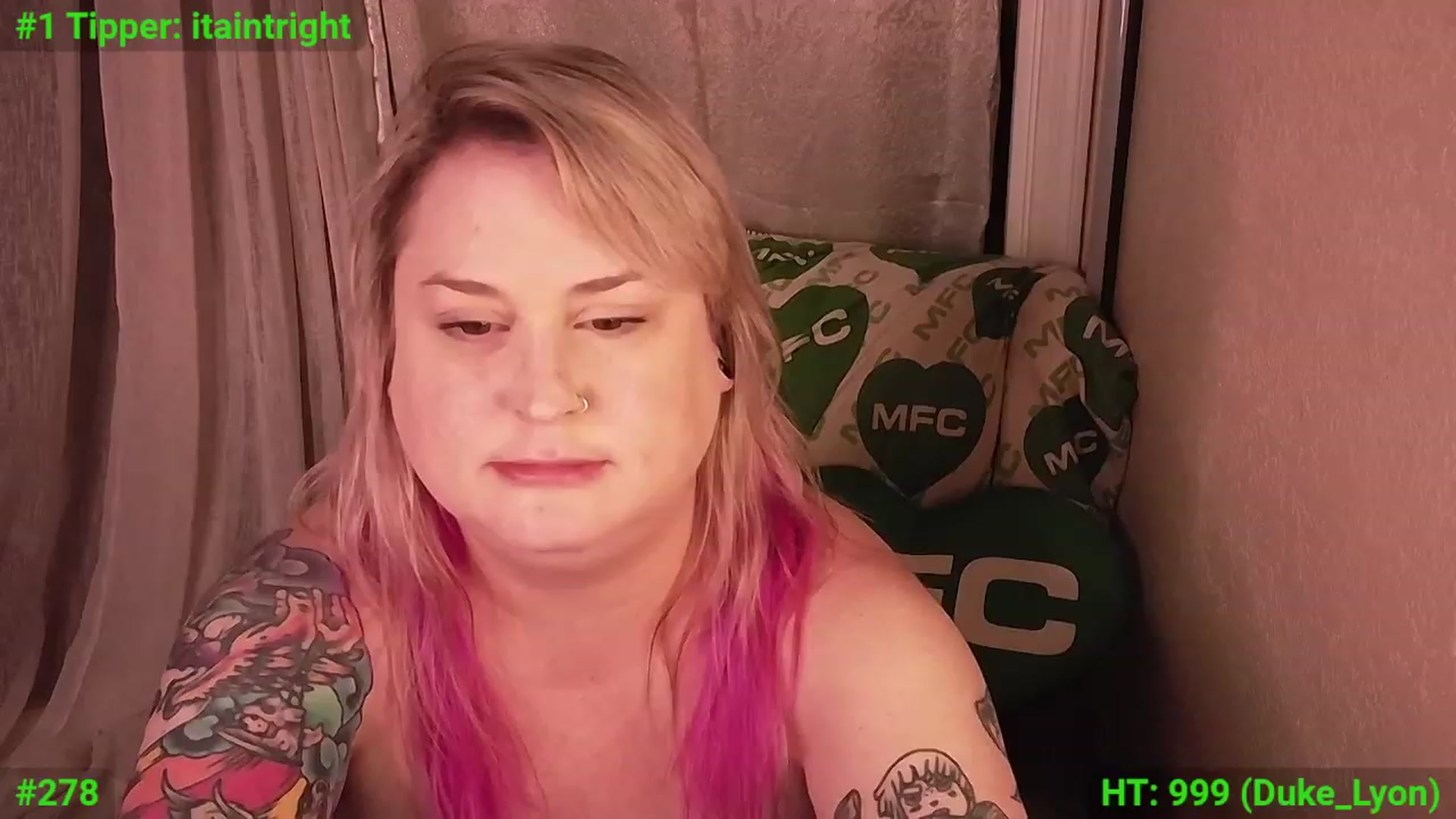 Gallery image thumbnail from mari_jae's myfreecams stream on, 03/10/2024, 08:40 image 17 of 20