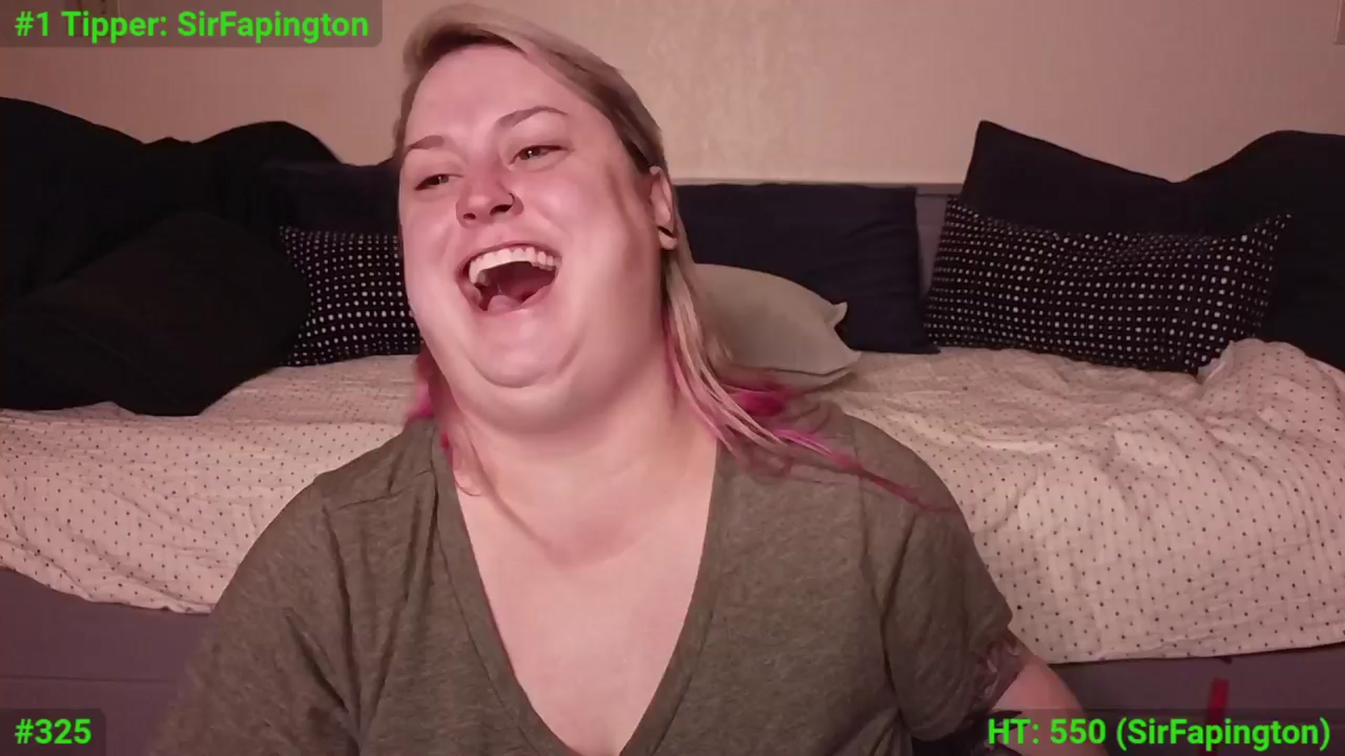 Gallery image thumbnail from mari_jae's myfreecams stream on, 03/24/2024, 11:40 image 14 of 20