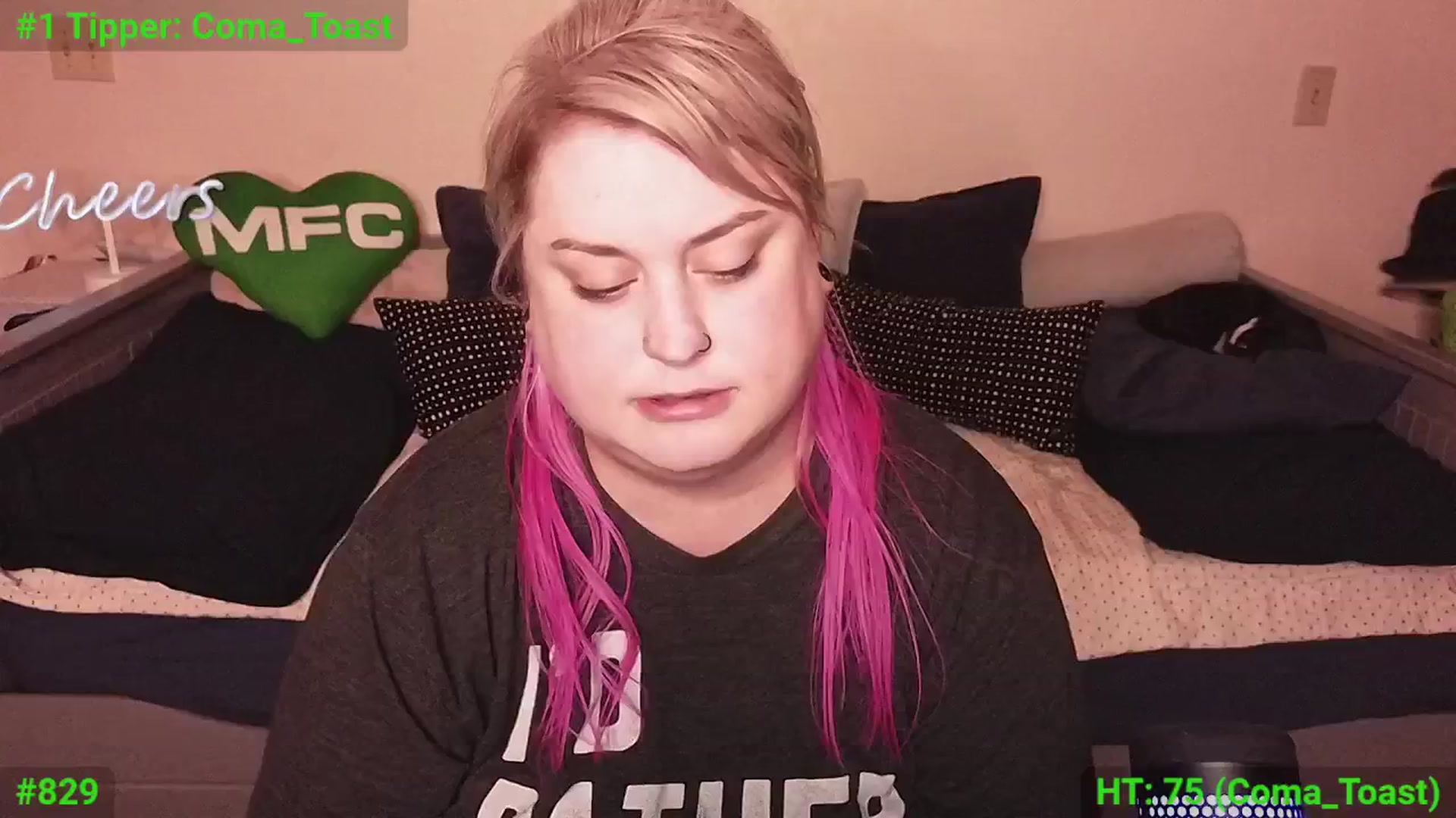 Gallery image thumbnail from mari_jae's myfreecams stream on, 04/17/2024, 09:03 image 9 of 20