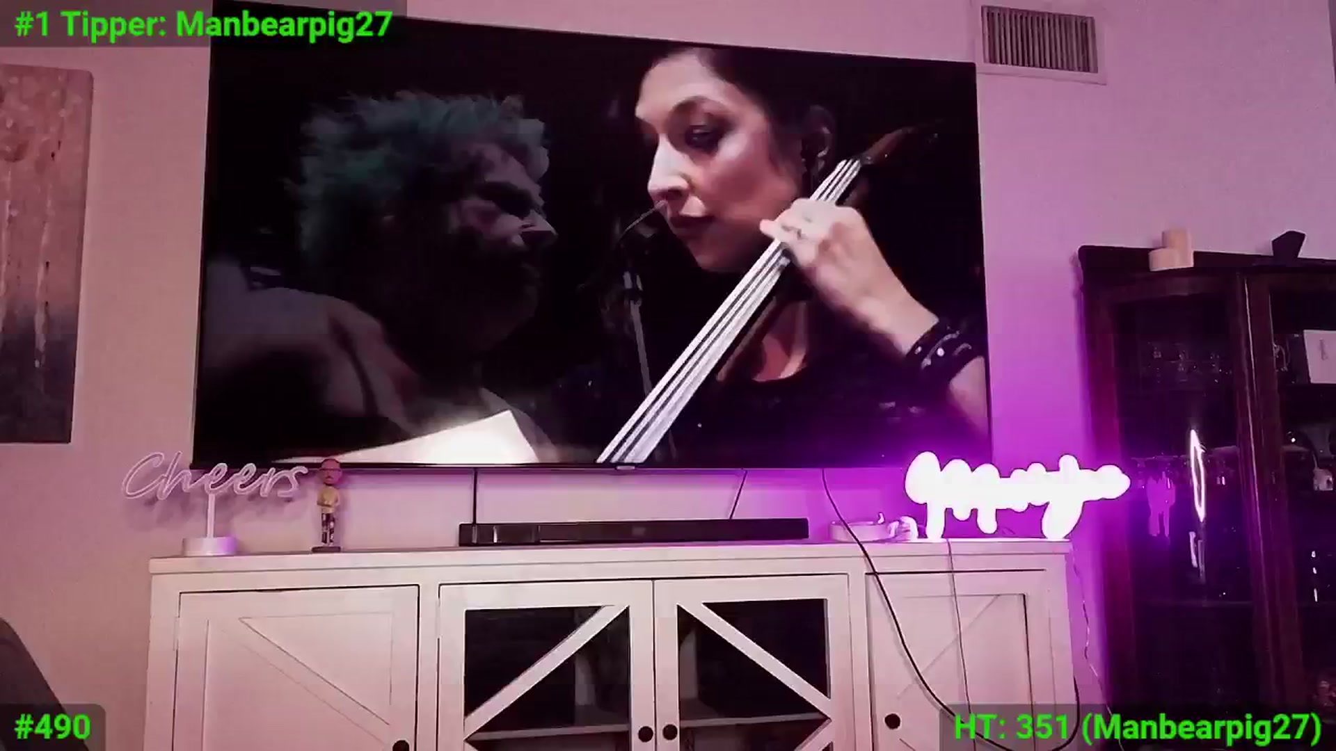 Gallery image thumbnail from mari_jae's myfreecams stream on, 07/07/2024, 11:20 image 11 of 20