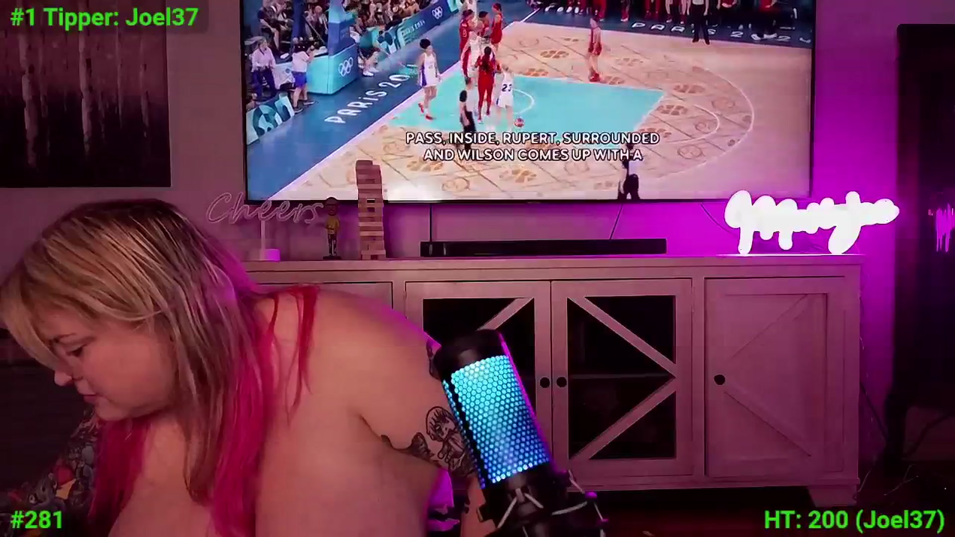 Gallery image thumbnail from mari_jae's myfreecams stream on, 08/12/2024, 08:15 image 4 of 20