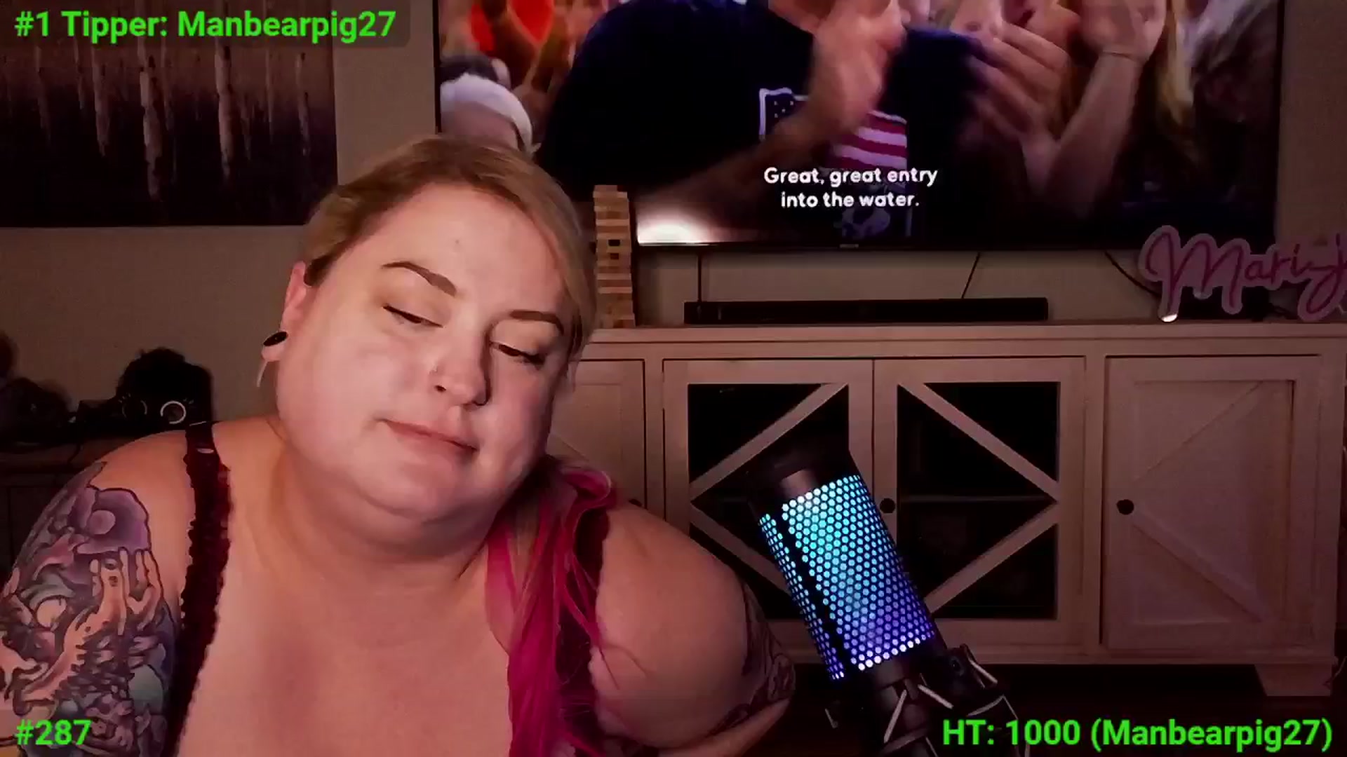 Gallery image thumbnail from mari_jae's myfreecams stream on, 08/13/2024, 08:16 image 17 of 20