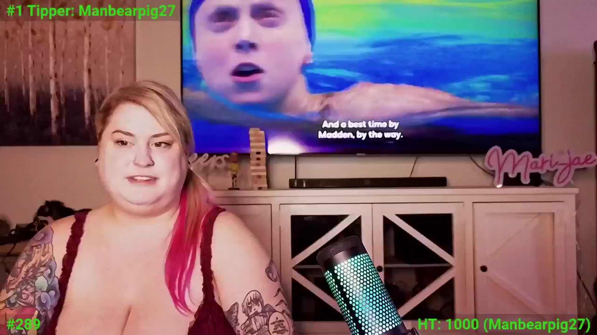 Gallery image thumbnail from mari_jae's myfreecams stream on, 08/13/2024, 08:16 image 9 of 20