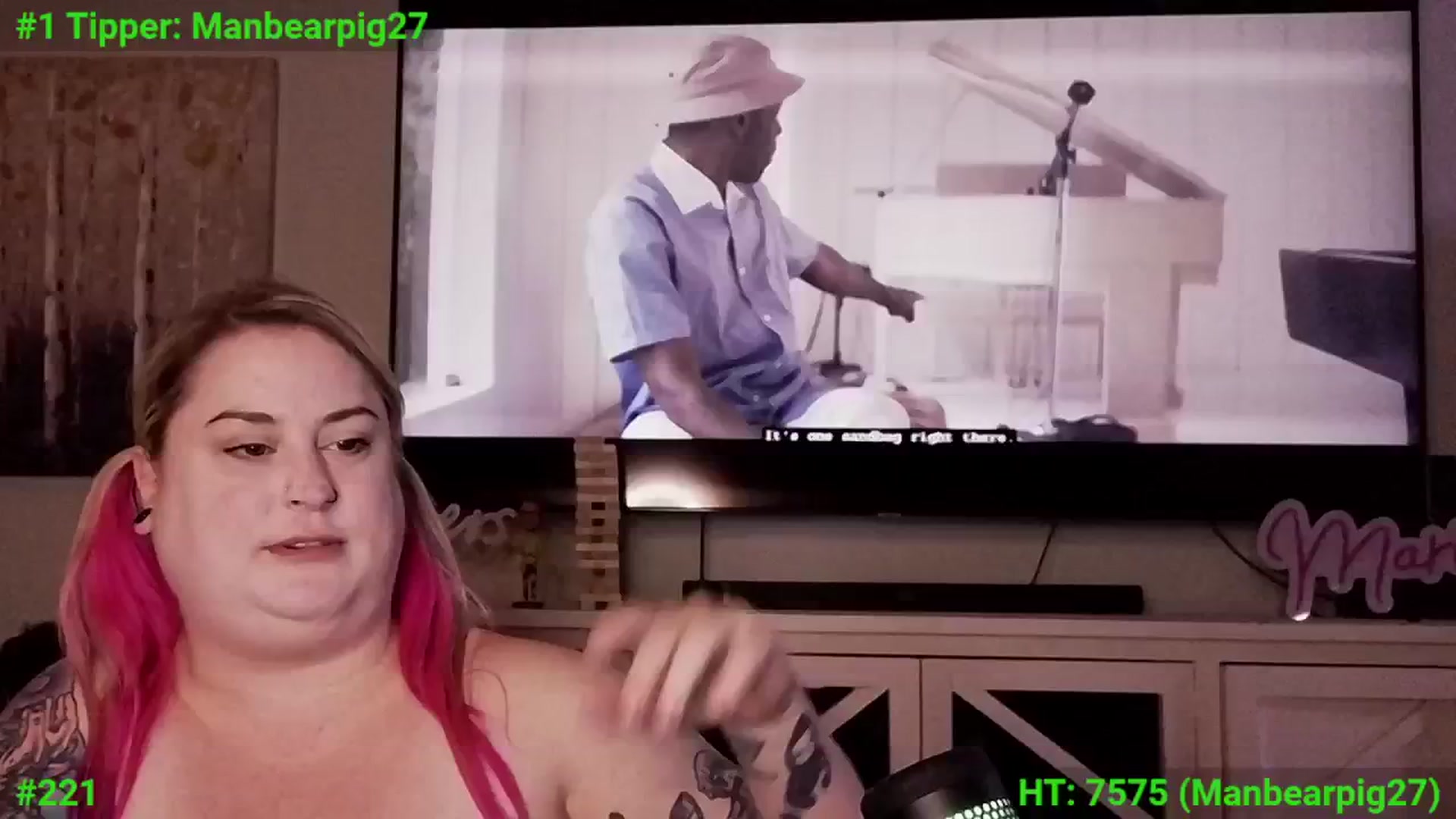 Gallery image thumbnail from mari_jae's myfreecams stream on, 08/14/2024, 08:07 image 8 of 20