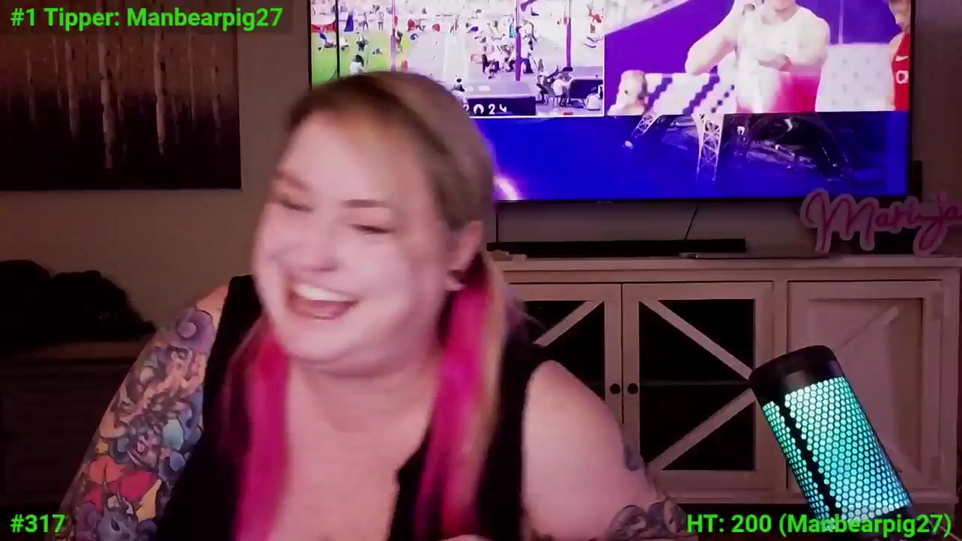 Gallery image thumbnail from mari_jae's myfreecams stream on, 08/28/2024, 11:58 image 14 of 20