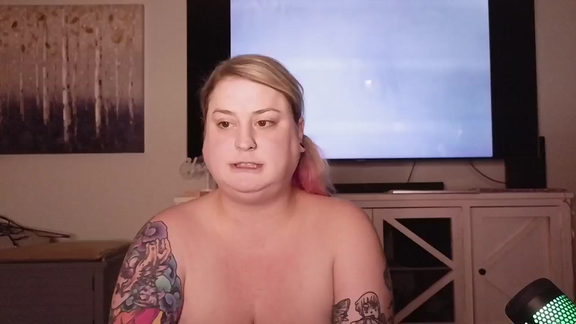 Gallery image thumbnail from mari_jae's myfreecams stream on, 09/09/2024, 09:44 image 7 of 20