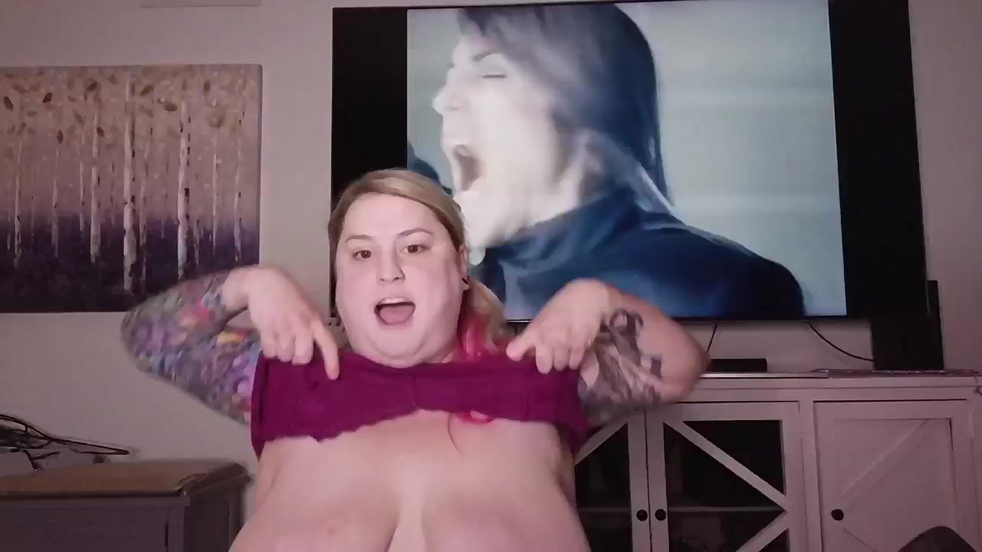 Gallery image thumbnail from mari_jae's myfreecams stream on, 09/09/2024, 09:44 image 6 of 20