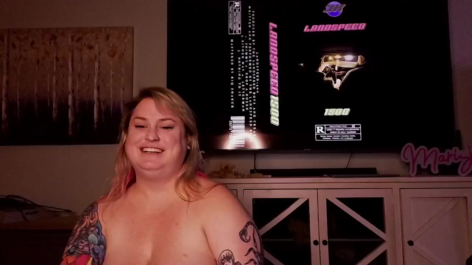 Gallery image thumbnail from mari_jae's myfreecams stream on, 09/13/2024, 10:16 image 17 of 20