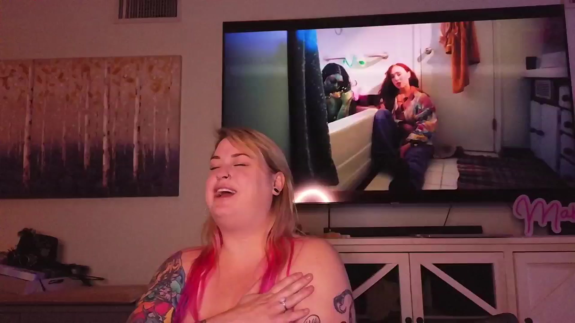 Gallery image thumbnail from mari_jae's myfreecams stream on, 09/21/2024, 10:47 image 16 of 20