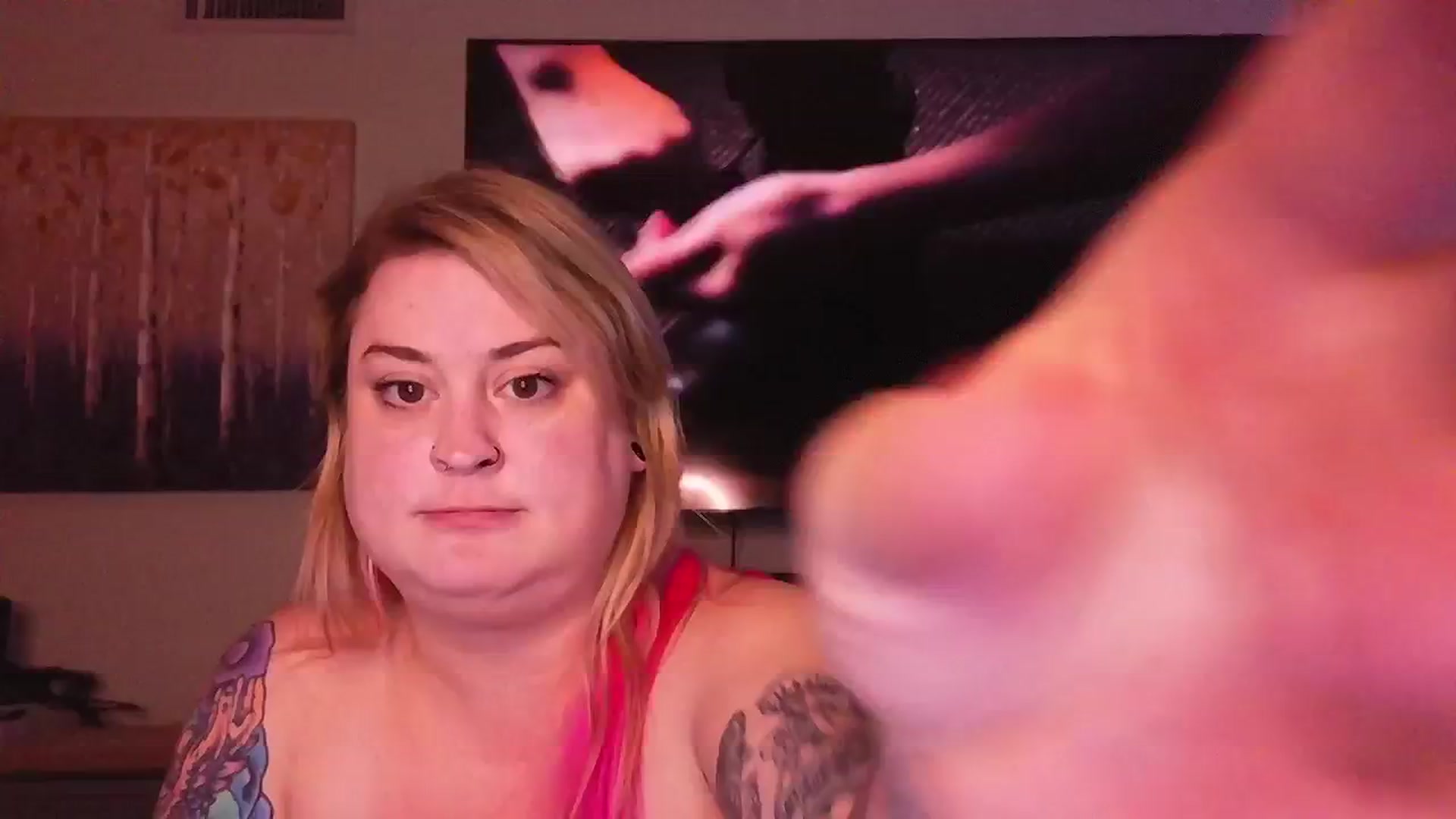 Gallery image thumbnail from mari_jae's myfreecams stream on, 09/21/2024, 10:47 image 7 of 20