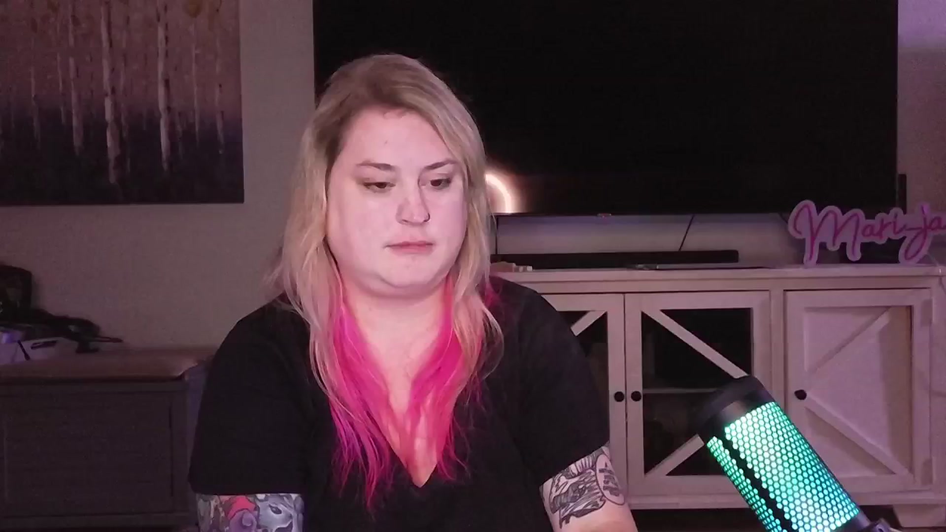 Gallery image thumbnail from mari_jae's myfreecams stream on, 09/24/2024, 10:38 image 9 of 20