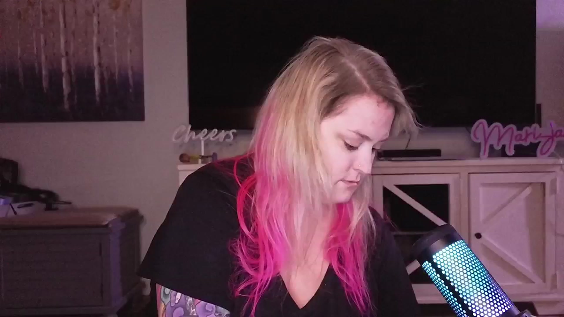 Gallery image thumbnail from mari_jae's myfreecams stream on, 09/24/2024, 10:38 image 7 of 20
