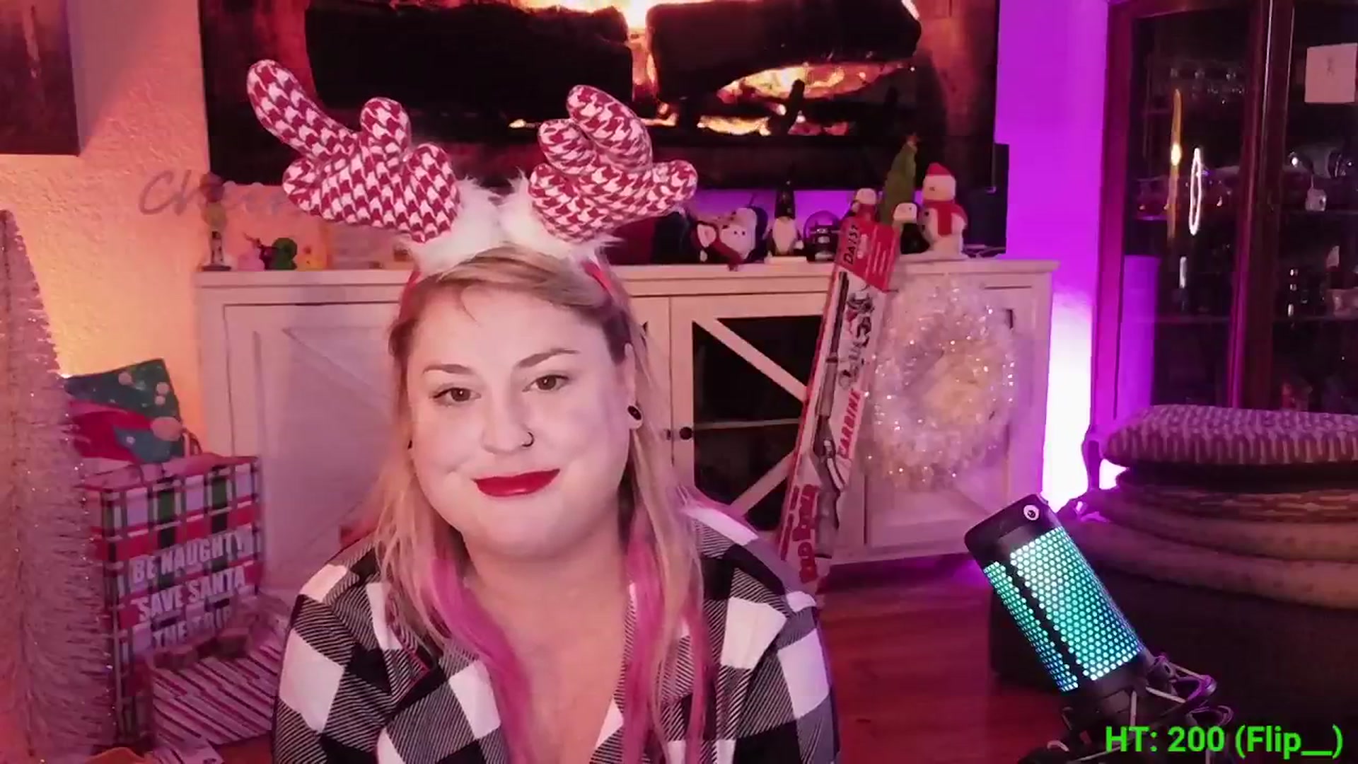 Gallery image thumbnail from mari_jae's myfreecams stream on, 12/25/2024, 09:55 image 9 of 20