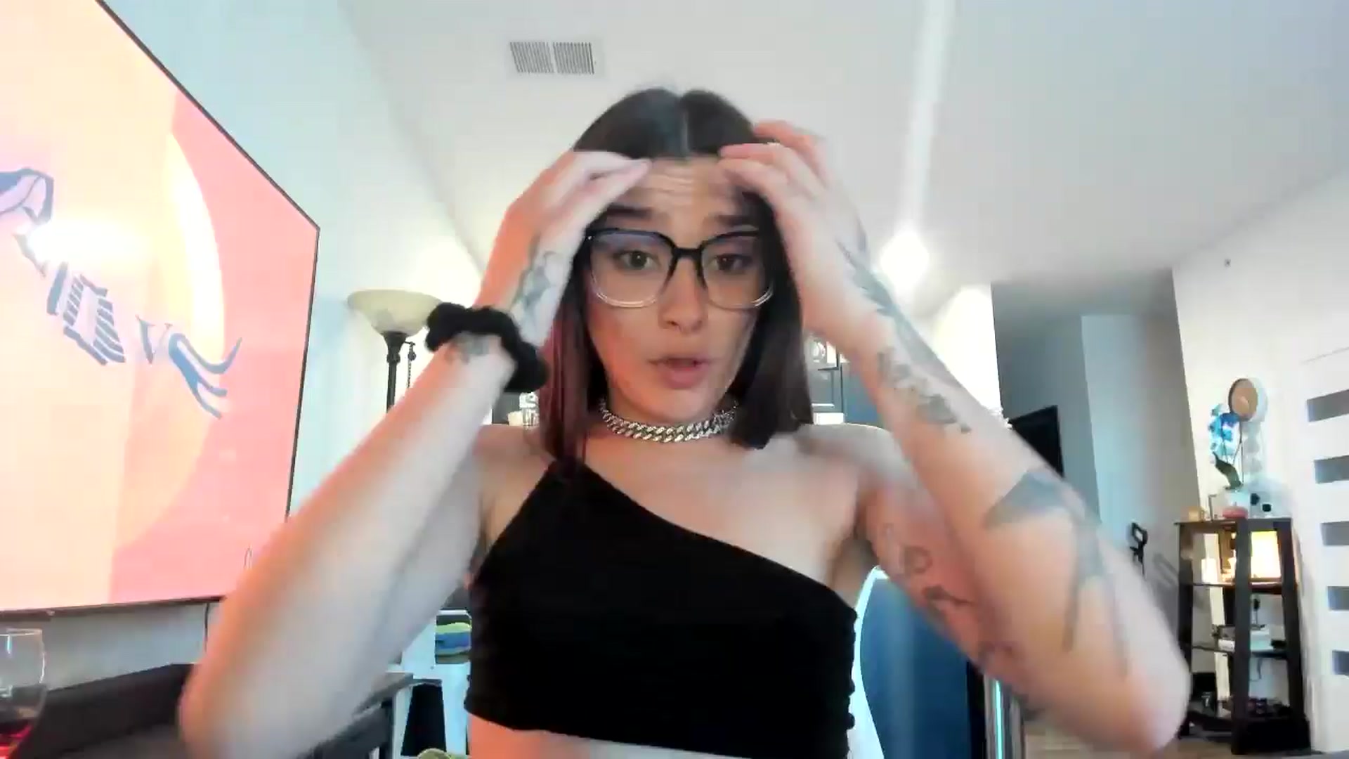 Gallery image thumbnail from marymartinez's myfreecams stream on, 11/01/2024, 20:59 image 18 of 20