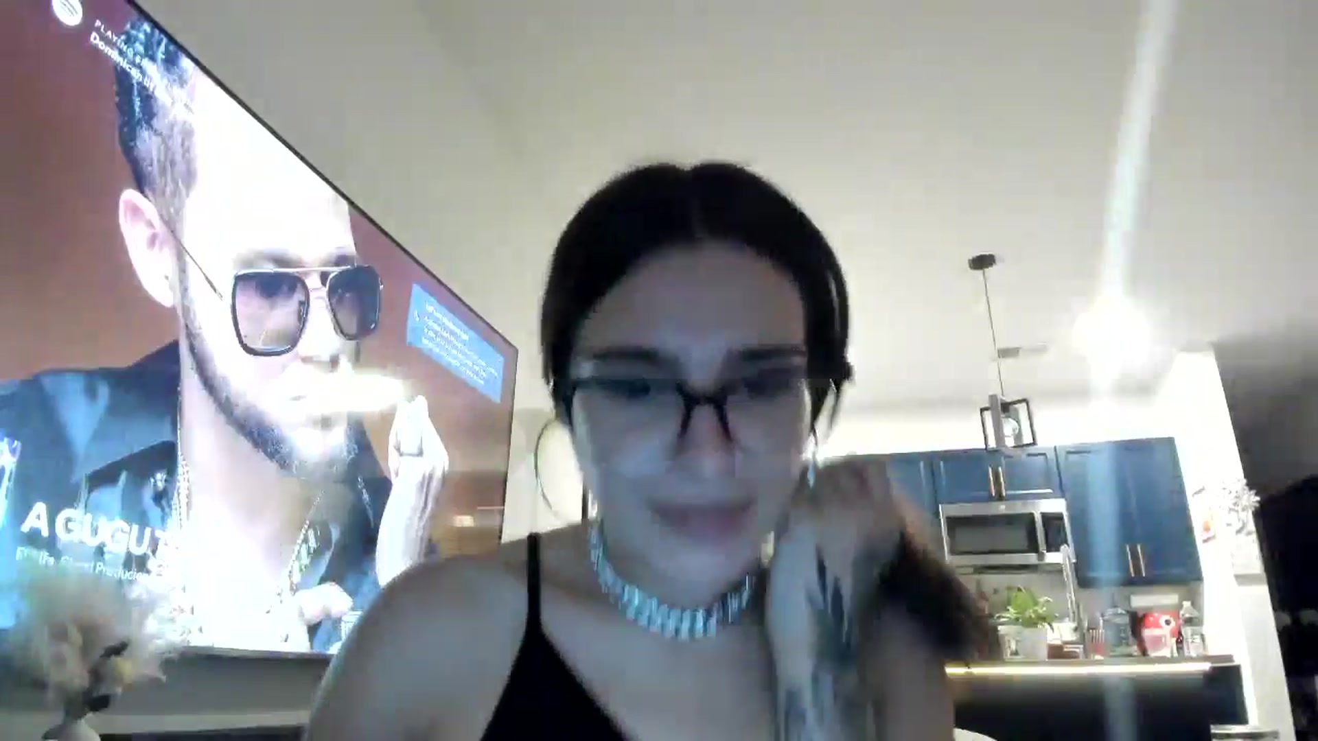 Gallery image thumbnail from marymartinez's myfreecams stream on, 11/01/2024, 22:43 image 18 of 20