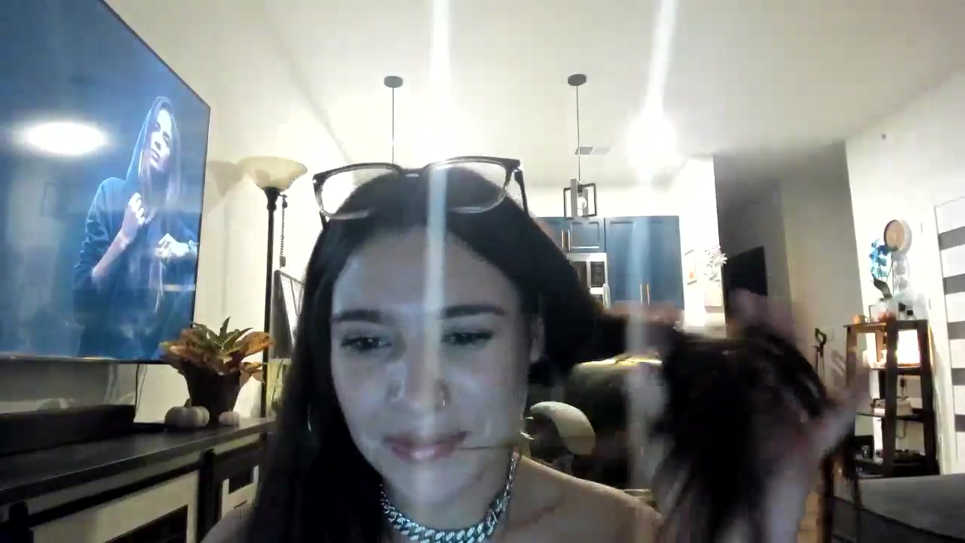 Gallery image thumbnail from marymartinez's myfreecams stream on, 11/01/2024, 23:03 image 9 of 20
