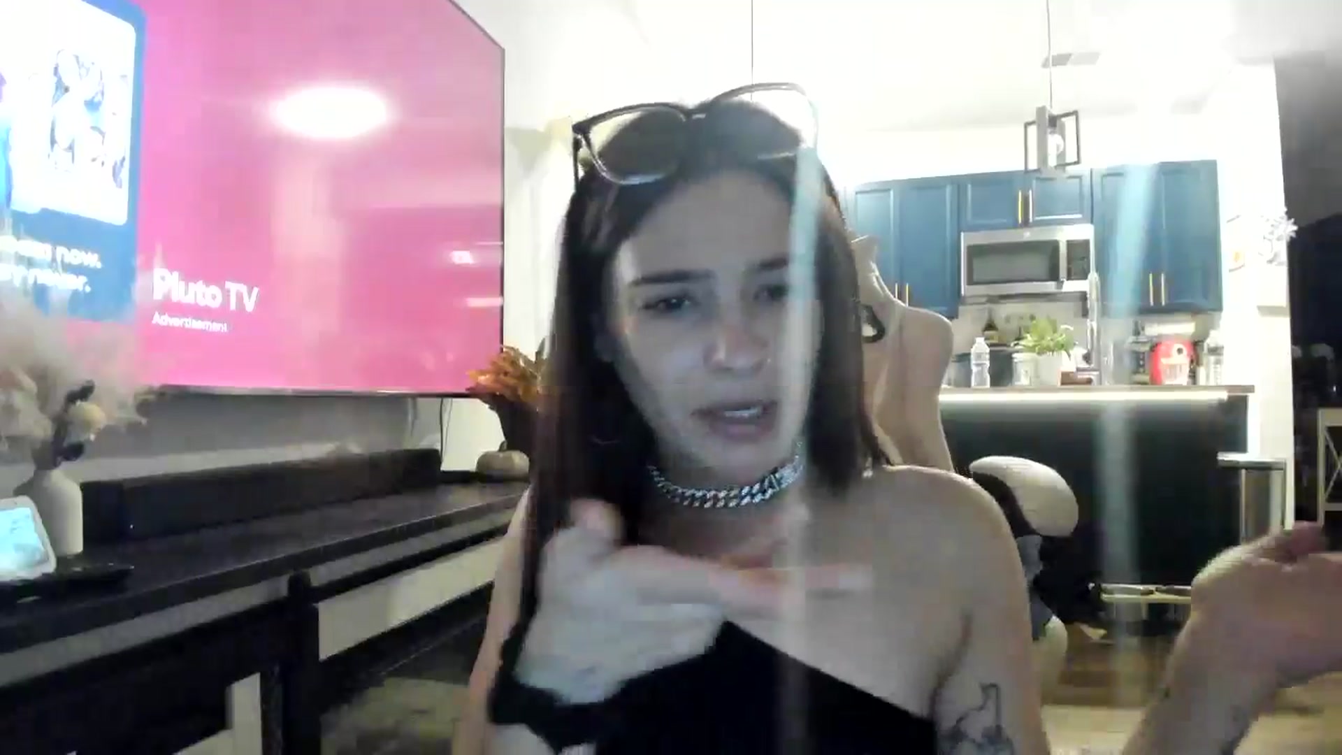 Gallery image thumbnail from marymartinez's myfreecams stream on, 11/01/2024, 23:03 image 16 of 20