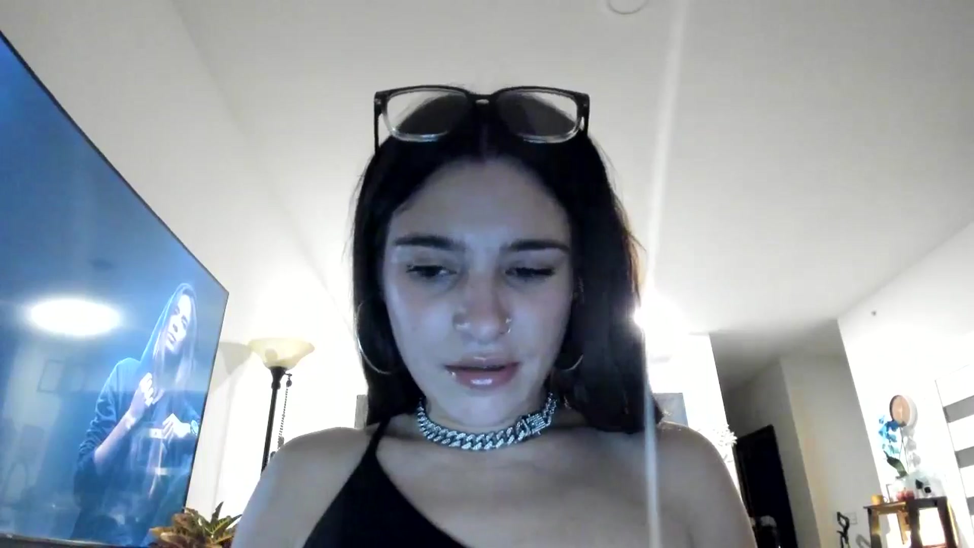 Gallery image thumbnail from marymartinez's myfreecams stream on, 11/01/2024, 23:03 image 7 of 20