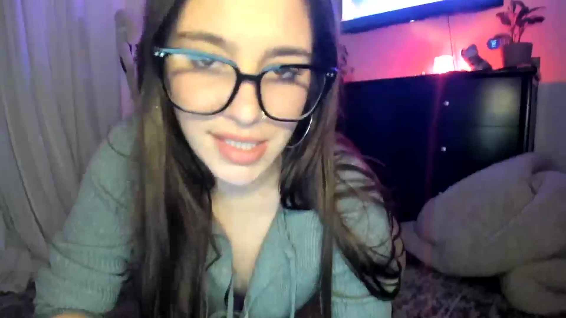 Gallery image thumbnail from marymartinez's myfreecams stream on, 11/02/2024, 23:02 image 13 of 20
