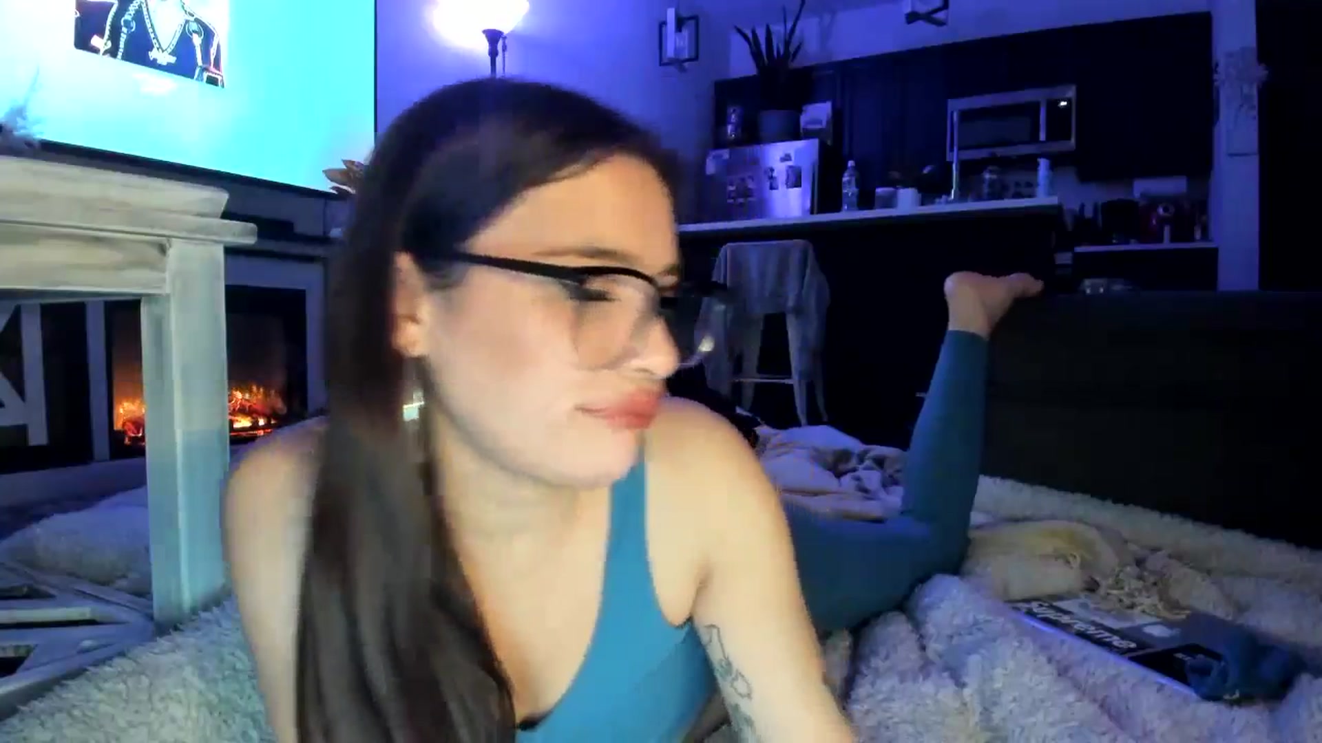 Gallery image thumbnail from marymartinez's myfreecams stream on, 11/04/2024, 08:04 image 17 of 20