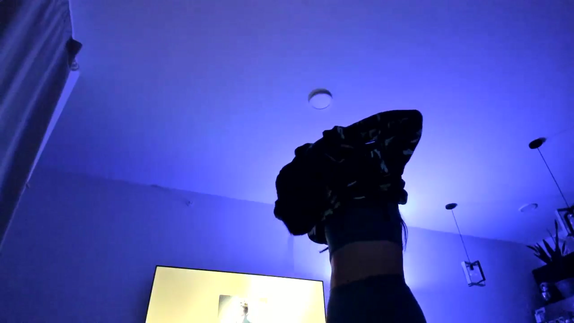 Gallery image thumbnail from marymartinez's myfreecams stream on, 11/04/2024, 09:48 image 11 of 20