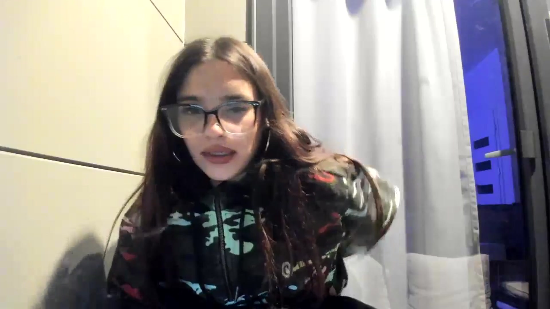 Gallery image thumbnail from marymartinez's myfreecams stream on, 11/04/2024, 09:48 image 12 of 20