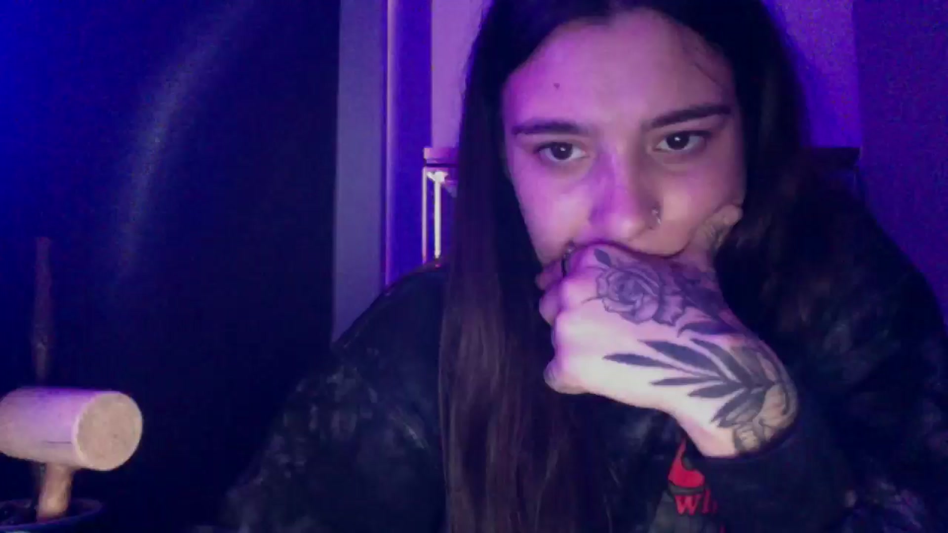 Gallery image thumbnail from marymartinez's myfreecams stream on, 11/13/2024, 07:15 image 2 of 20