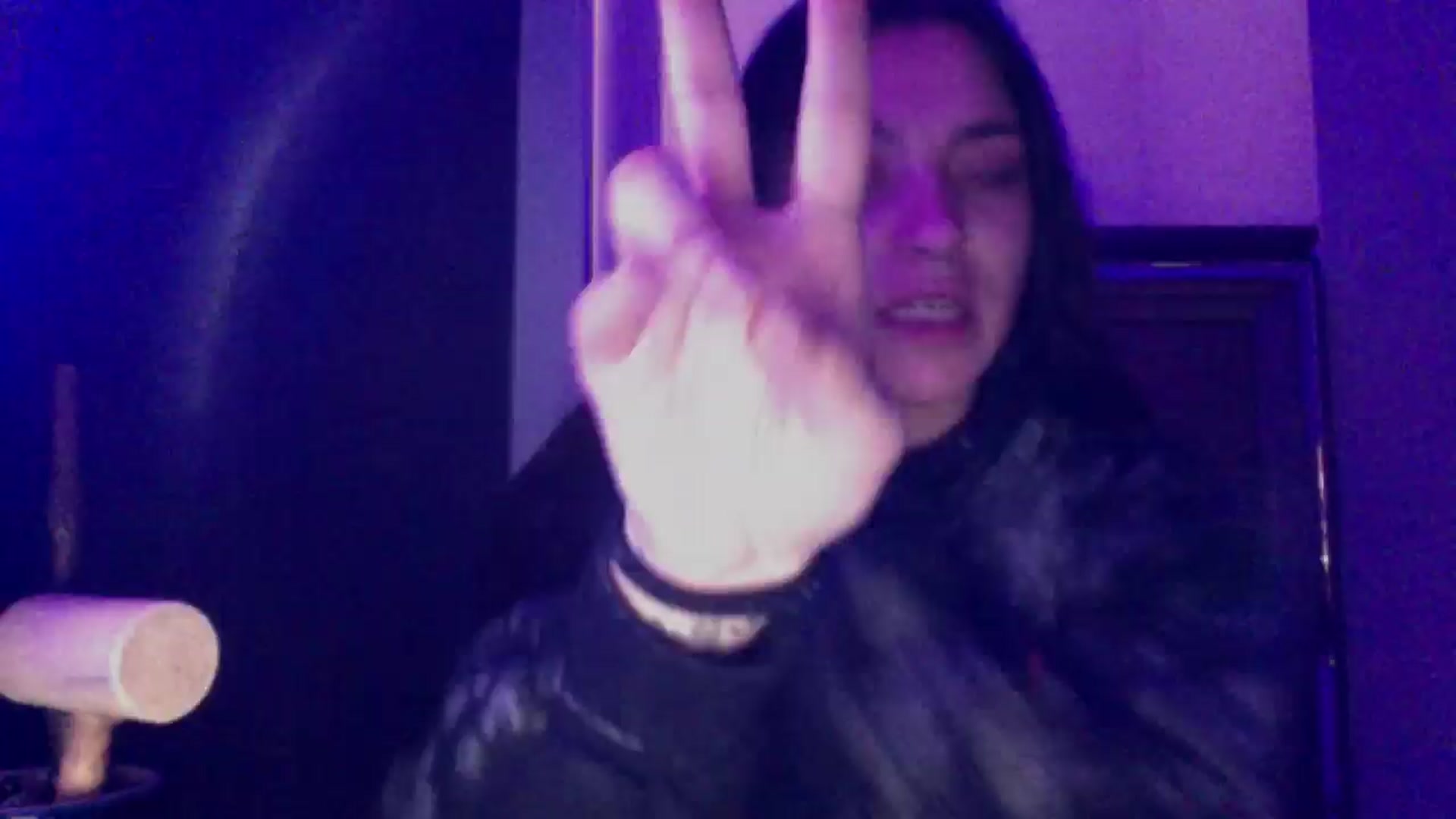 Gallery image thumbnail from marymartinez's myfreecams stream on, 11/13/2024, 07:15 image 11 of 20