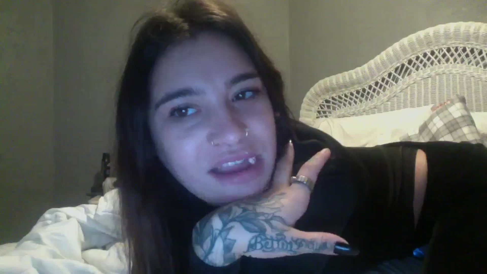 Gallery image thumbnail from marymartinez's myfreecams stream on, 11/21/2024, 13:06 image 13 of 20