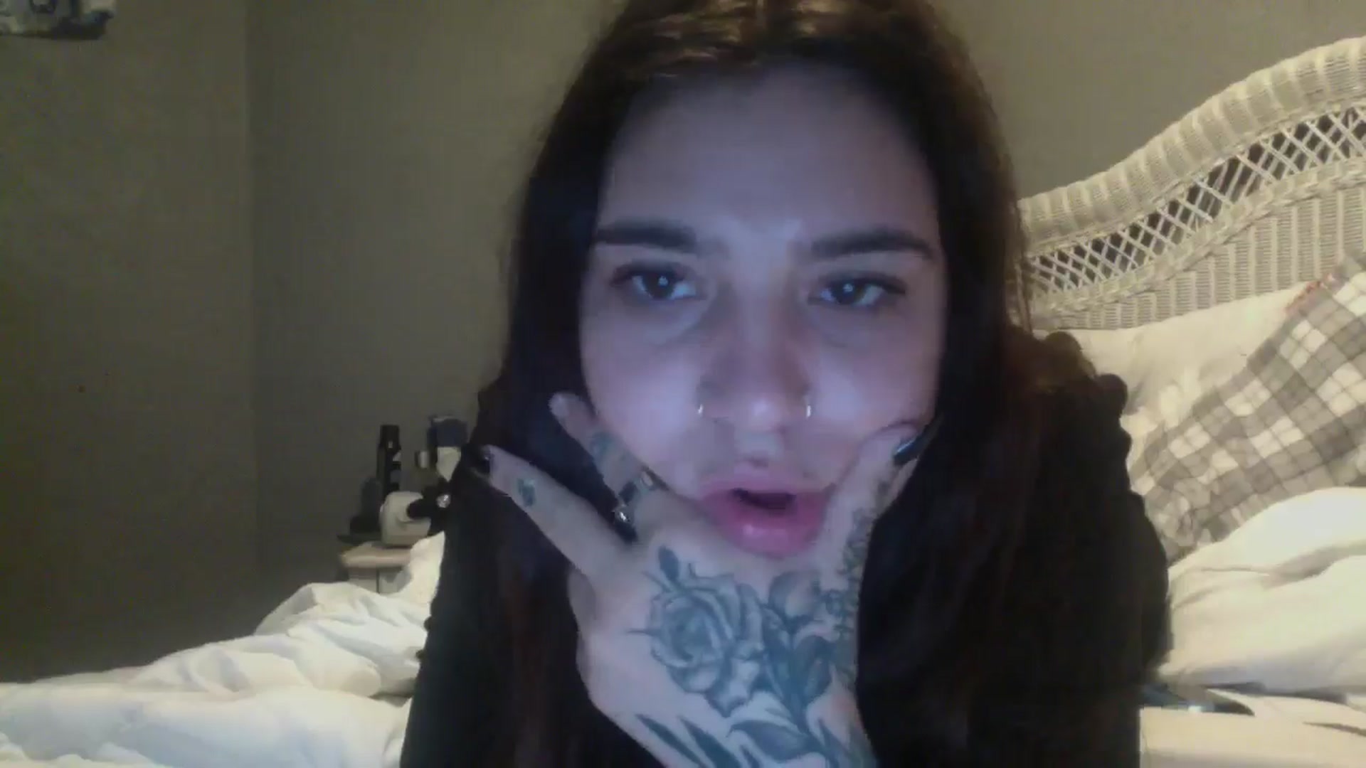 Gallery image thumbnail from marymartinez's myfreecams stream on, 11/21/2024, 13:06 image 3 of 20