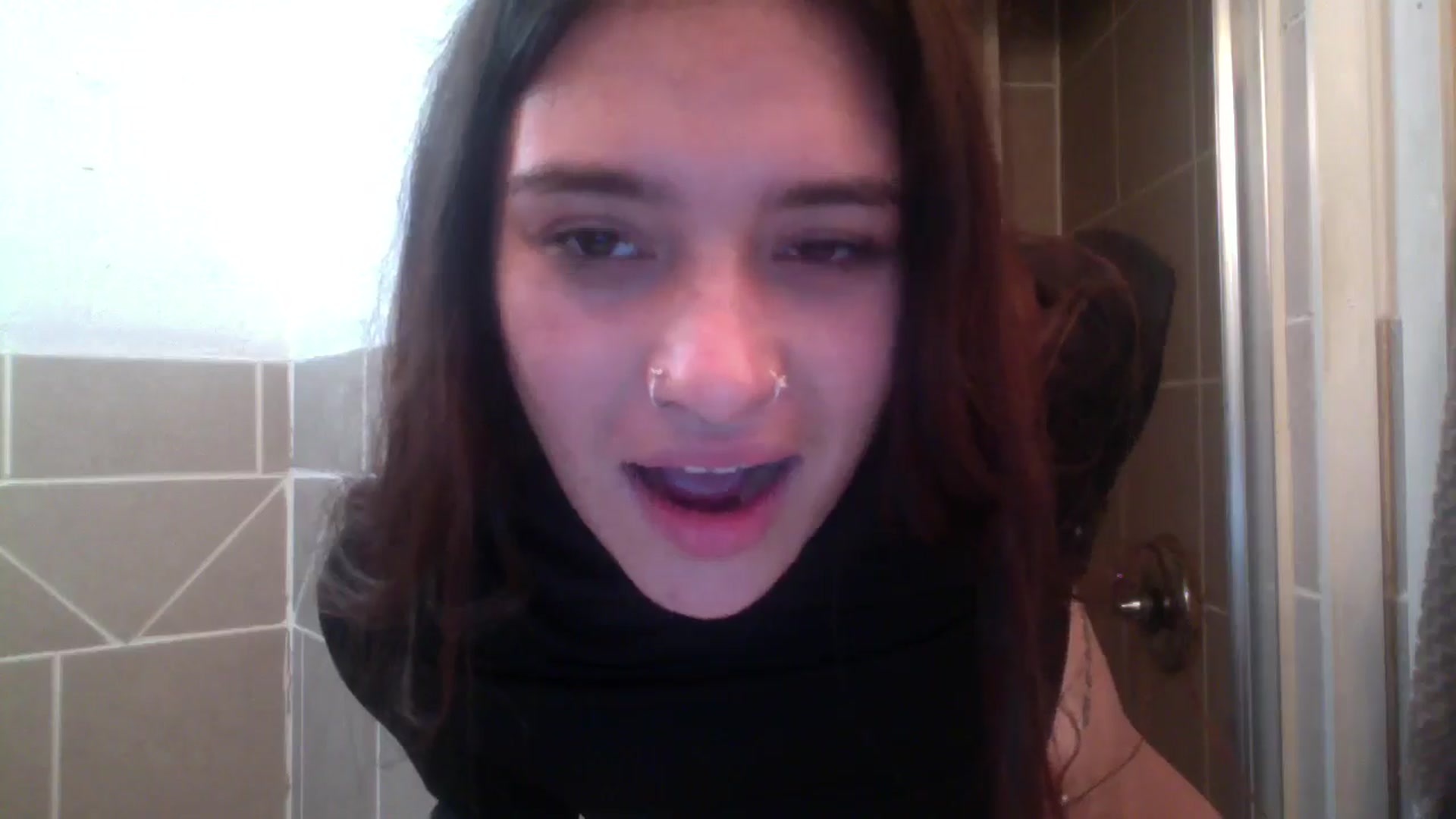 Gallery image thumbnail from marymartinez's myfreecams stream on, 11/21/2024, 16:16 image 6 of 20