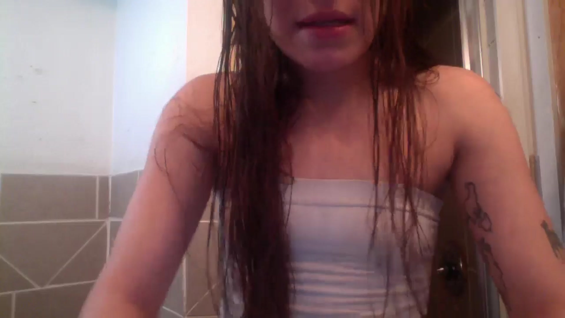 Gallery image thumbnail from marymartinez's myfreecams stream on, 11/21/2024, 17:28 image 17 of 20