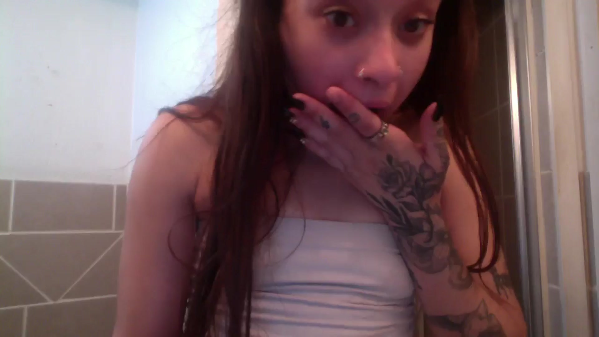 Gallery image thumbnail from marymartinez's myfreecams stream on, 11/21/2024, 18:03 image 8 of 20