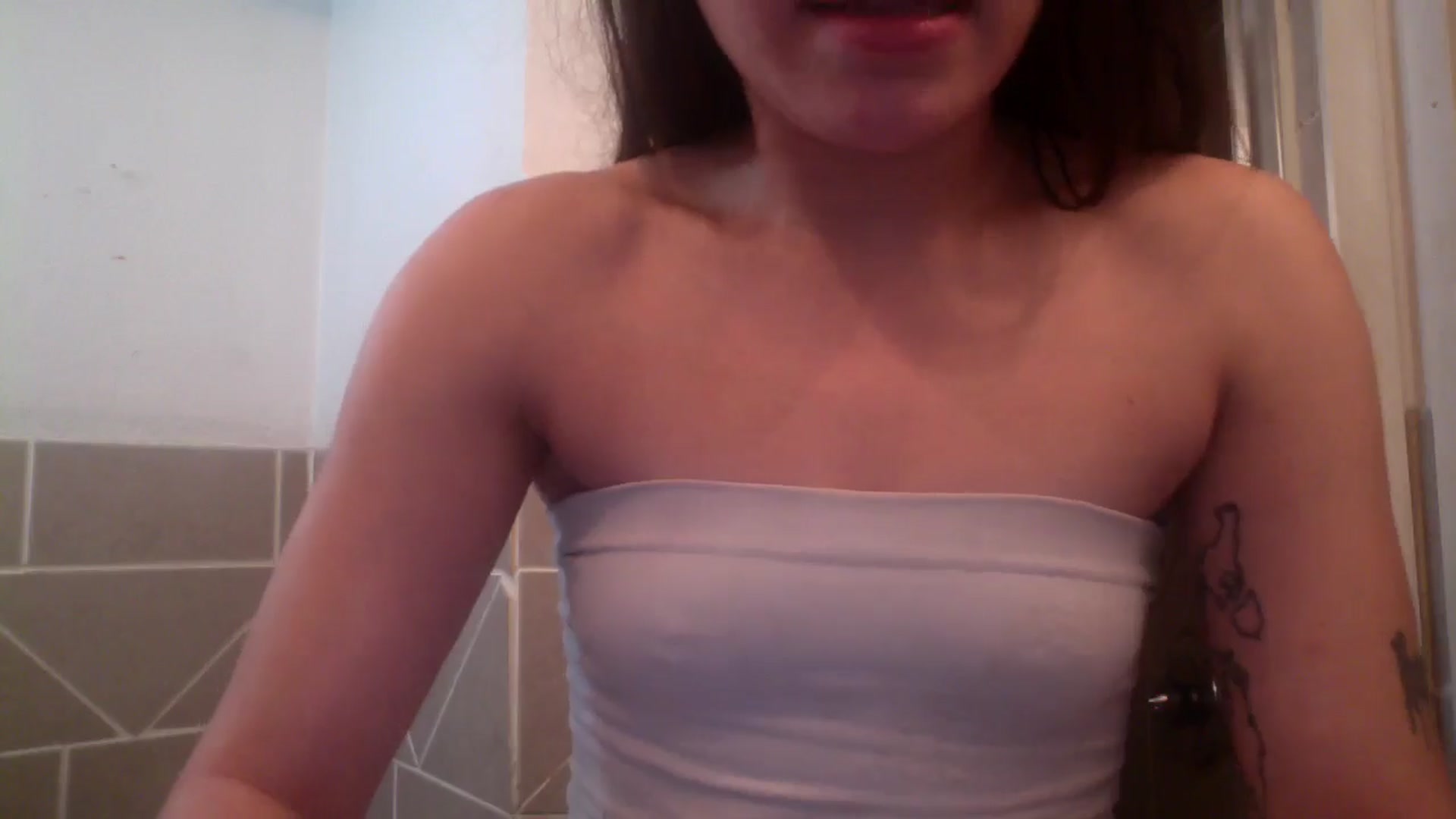 Gallery image thumbnail from marymartinez's myfreecams stream on, 11/21/2024, 18:03 image 17 of 20